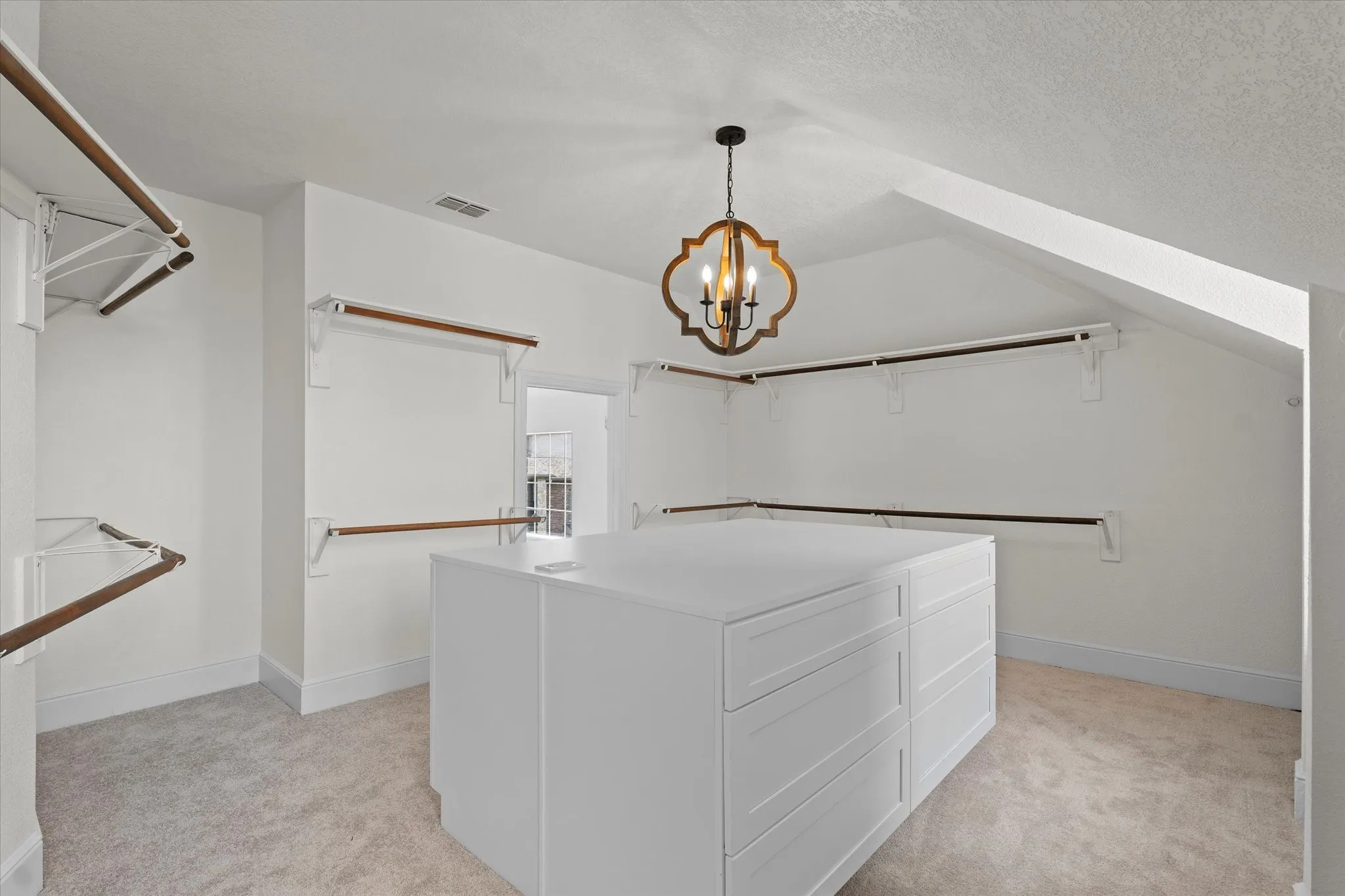 Single Family Residence For Sale in Collin County , 1006 Cardinal Court, Murphy, Texas 75094, 6 Bedroom, 5 Bathroom, 3 Garage spaces, 5,458 Sqft, built in 2008, mls#21343977, Real Estate Agent in Murphy, Homes For Sale in Collin county, Homes For Sale in Murphy, Realtor in Murphy Texas, Real Estate Brokerage Independent Realty Texas, Luminita Cordes Realtor