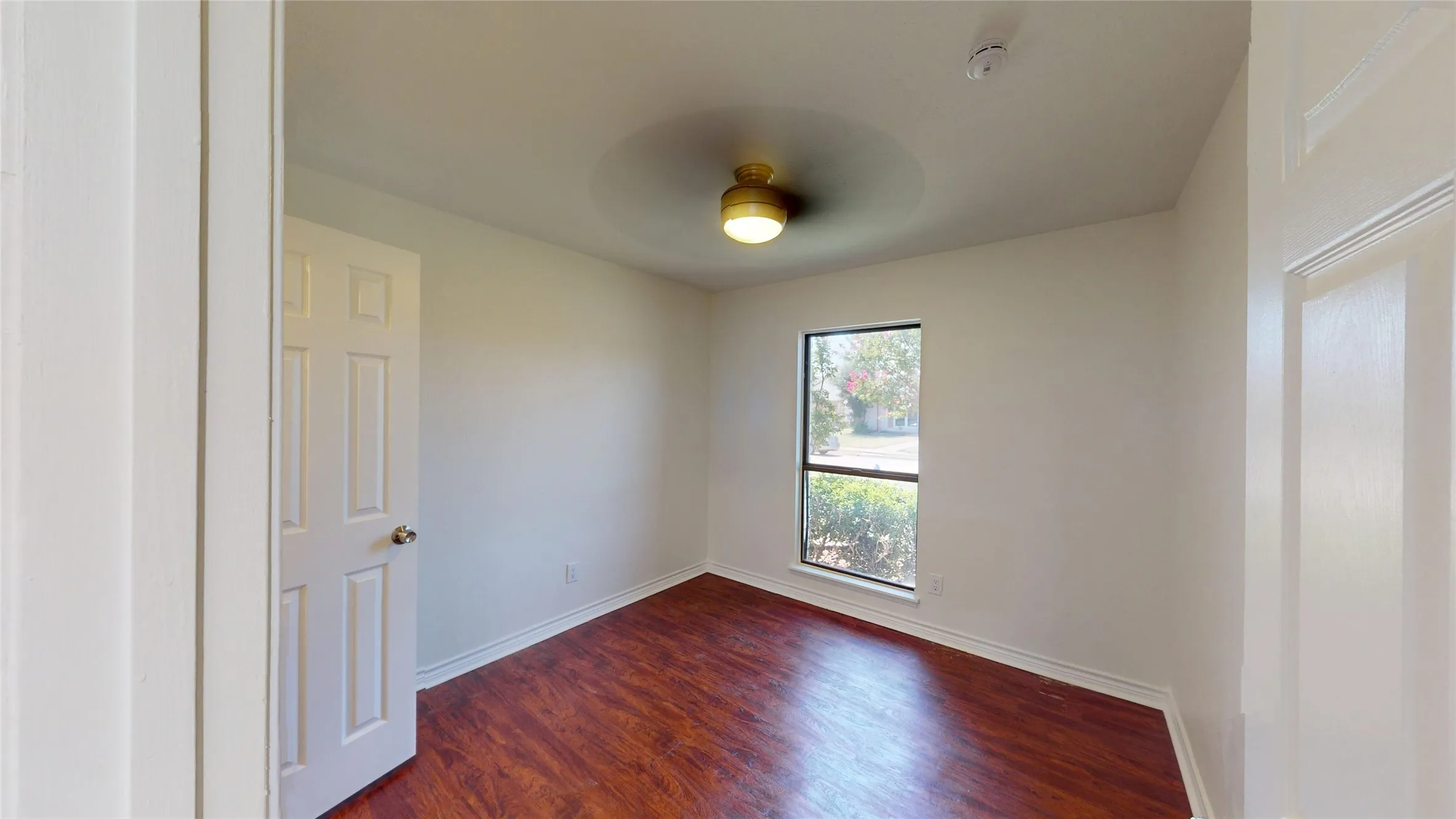 Single Family Residence For Sale in Dallas County , 617 Prairie Lane, Mesquite, Texas 75150, 4 Bedroom, 2 Bathroom, Garage spaces, 1,913 Sqft, built in 1979, mls#21354670, Real Estate Agent in Mesquite, Homes For Sale in Dallas county, Homes For Sale in Mesquite, Realtor in Mesquite Texas, Real Estate Brokerage Independent Realty Texas, Luminita Cordes Realtor