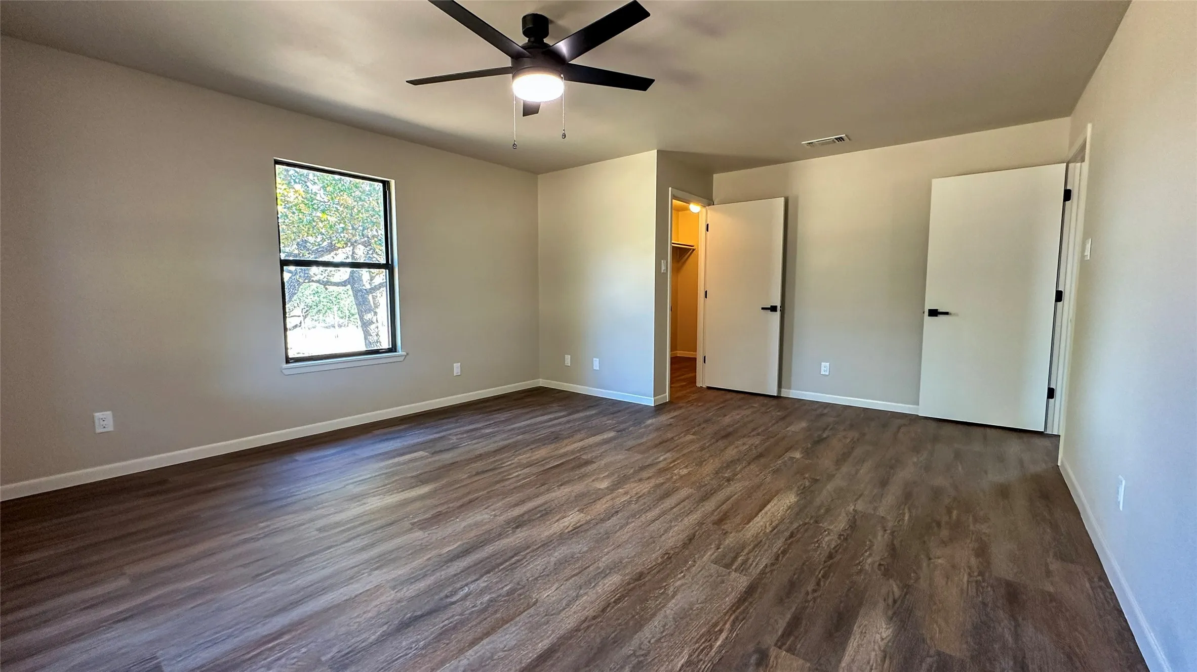 Single Family Residence For Sale in Eastland County , 2417 HWY 569 Highway S 1, Cisco, Texas 76437, 3 Bedroom, 2 Bathroom, Garage spaces, 1,815 Sqft, built in 1997, mls#21354716, Real Estate Agent in Cisco, Homes For Sale in Eastland county, Homes For Sale in Cisco, Realtor in Cisco Texas, Real Estate Brokerage Independent Realty Texas, Luminita Cordes Realtor