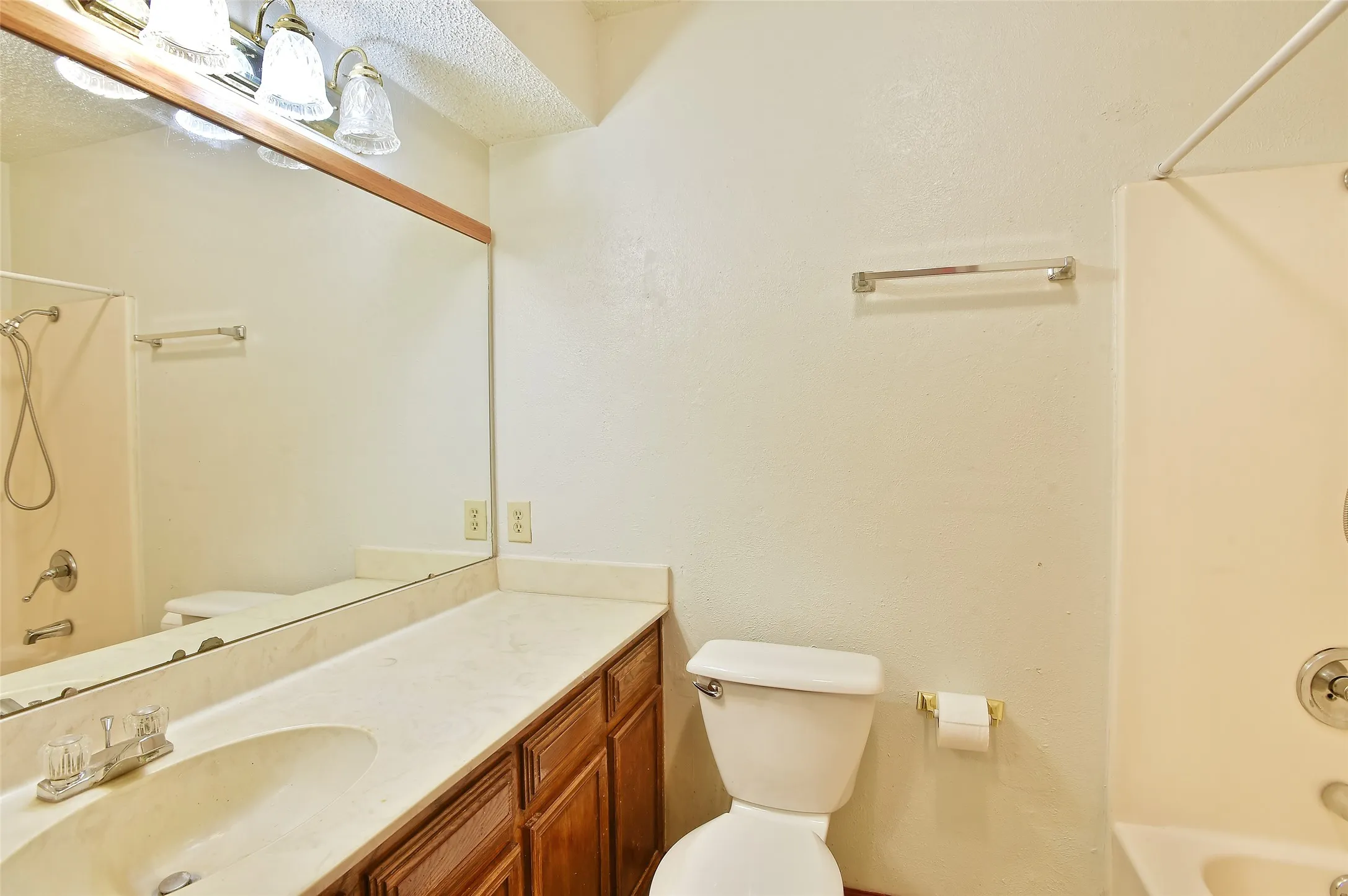 Hall Bathroom