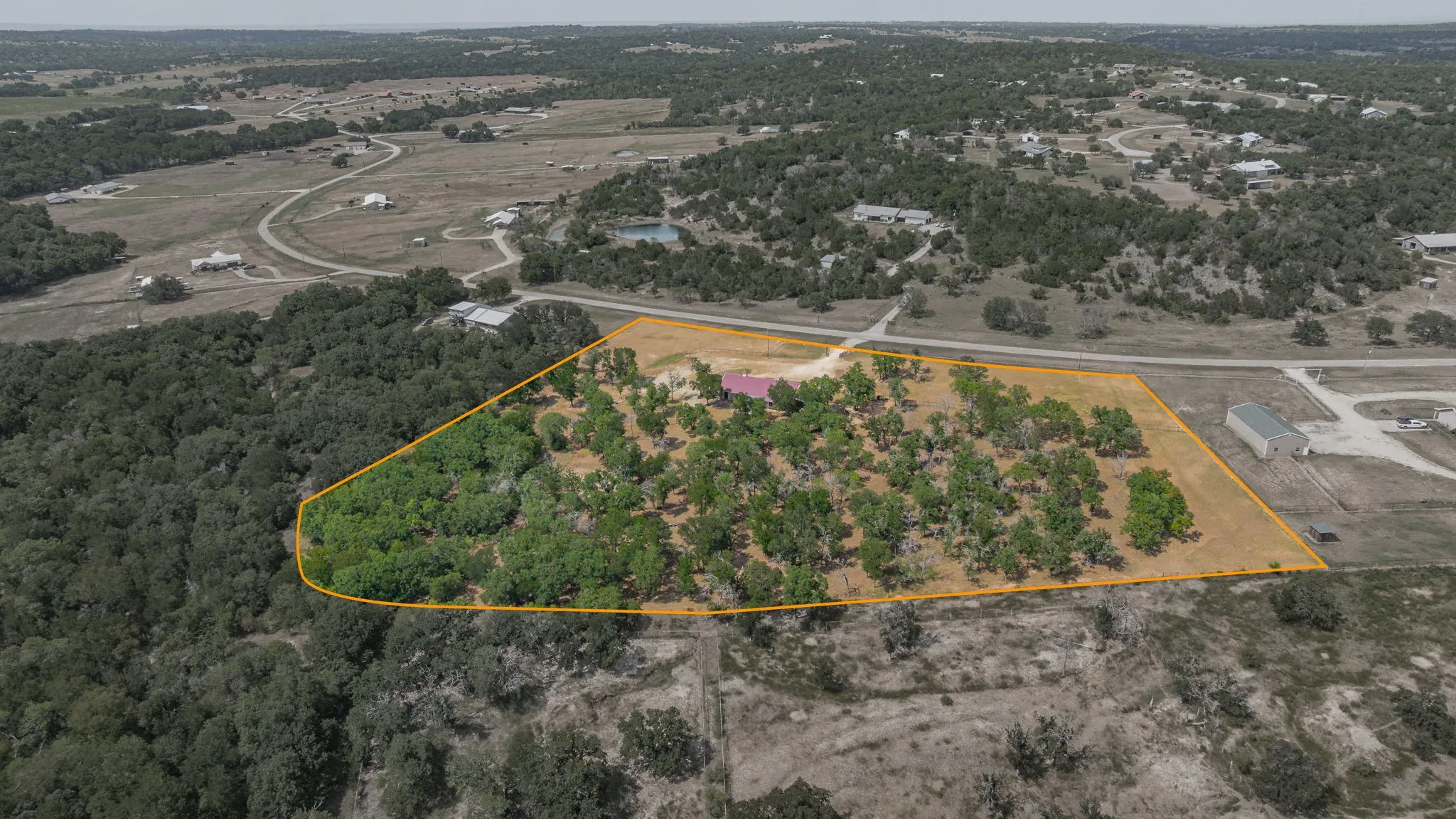 Single Family Residence For Sale in Erath County , 1155 Horsemans Drive, Stephenville, Texas 76401, 3 Bedroom, 2 Bathroom, Garage spaces, 1,596 Sqft, built in 2005, mls#21354028, Real Estate Agent in Stephenville, Homes For Sale in Erath county, Homes For Sale in Stephenville, Realtor in Stephenville Texas, Real Estate Brokerage Independent Realty Texas, Luminita Cordes Realtor