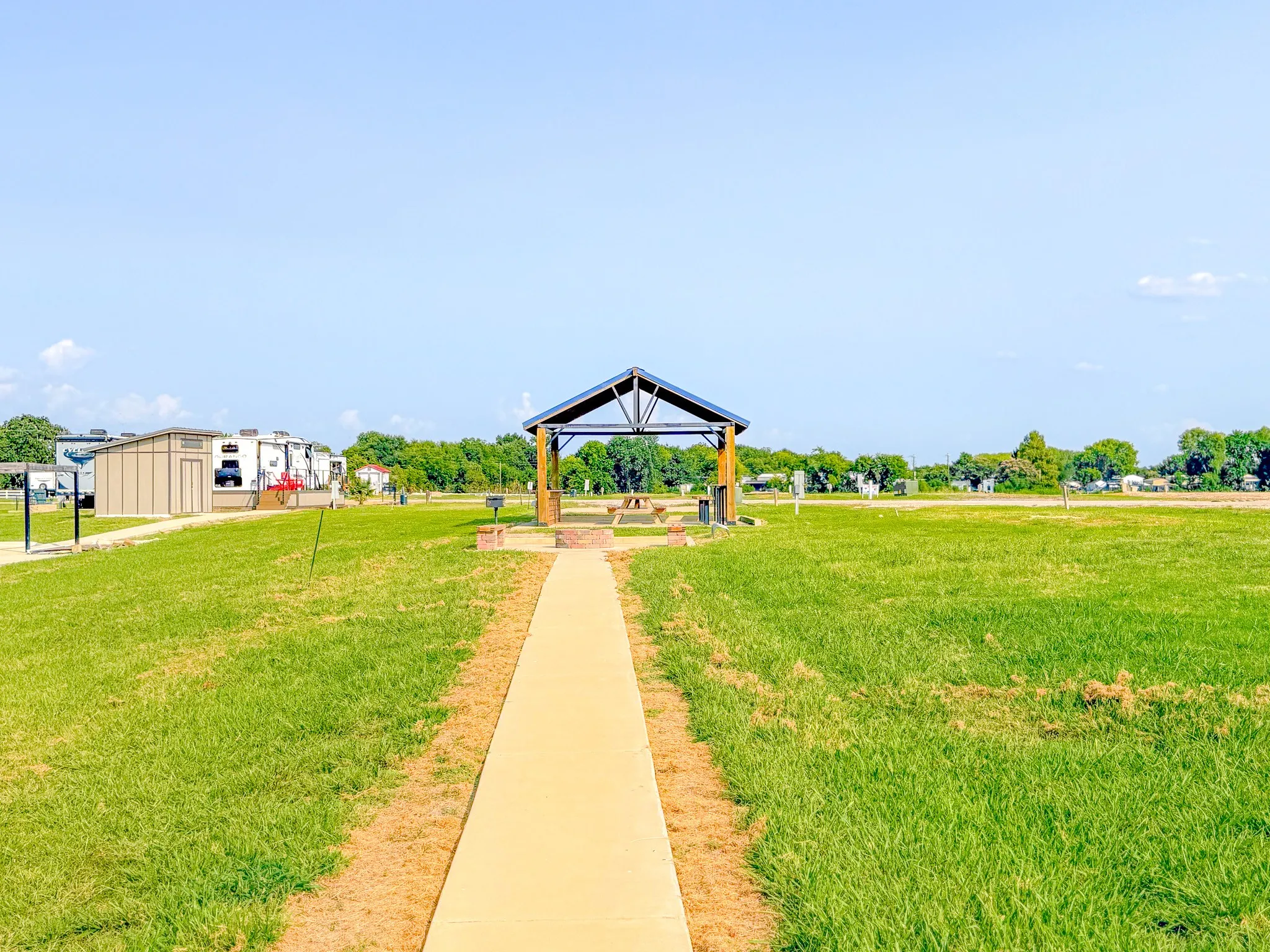 Unimproved Land For Sale in Navarro County , 5098 Waterfront Road, Kerens, Texas 75144, 0, 0, Garage spaces, 0 Sqft, built in 0, Price $168,500, mls#21352276, Real Estate Agent in Kerens, Homes For Sale in Navarro county, Homes For Sale in Kerens, Realtor in Kerens Texas, Real Estate Brokerage Independent Realty Texas, Luminita Cordes Realtor