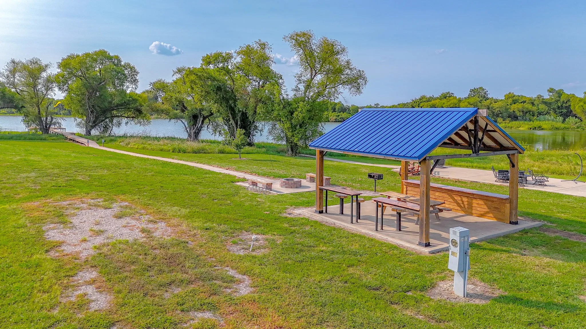 Unimproved Land For Sale in Navarro County , 5098 Waterfront Road, Kerens, Texas 75144, 0, 0, Garage spaces, 0 Sqft, built in 0, Price $168,500, mls#21352276, Real Estate Agent in Kerens, Homes For Sale in Navarro county, Homes For Sale in Kerens, Realtor in Kerens Texas, Real Estate Brokerage Independent Realty Texas, Luminita Cordes Realtor