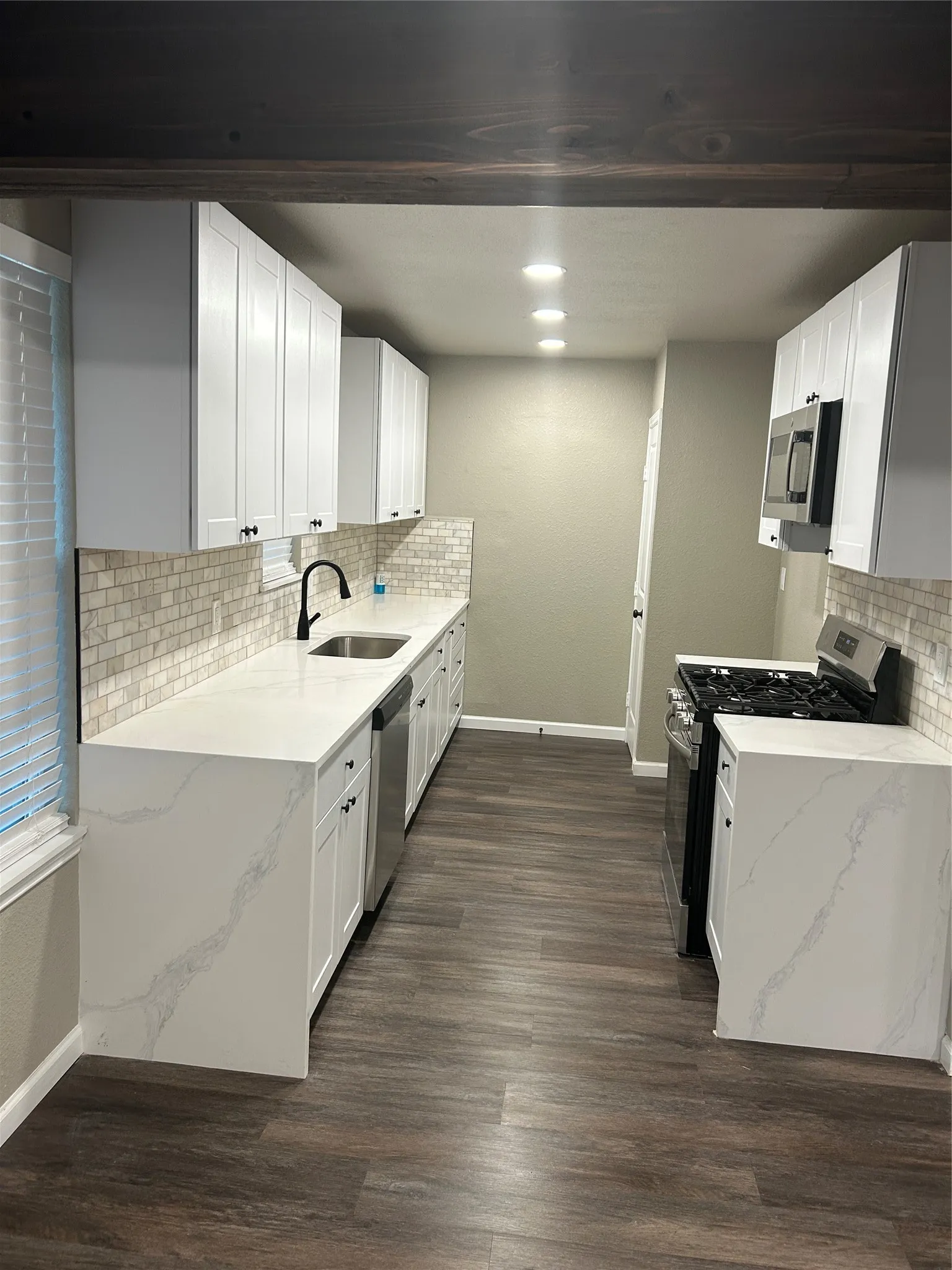 Single Family Residence For Sale in Dallas County , 10312 Desdemona Drive, Dallas, Texas 75228, 4 Bedroom, 3 Bathroom, Garage spaces, 1,800 Sqft, built in 1952, mls#21354731, Real Estate Agent in Dallas, Homes For Sale in Dallas county, Homes For Sale in Dallas, Realtor in Dallas Texas, Real Estate Brokerage Independent Realty Texas, Luminita Cordes Realtor