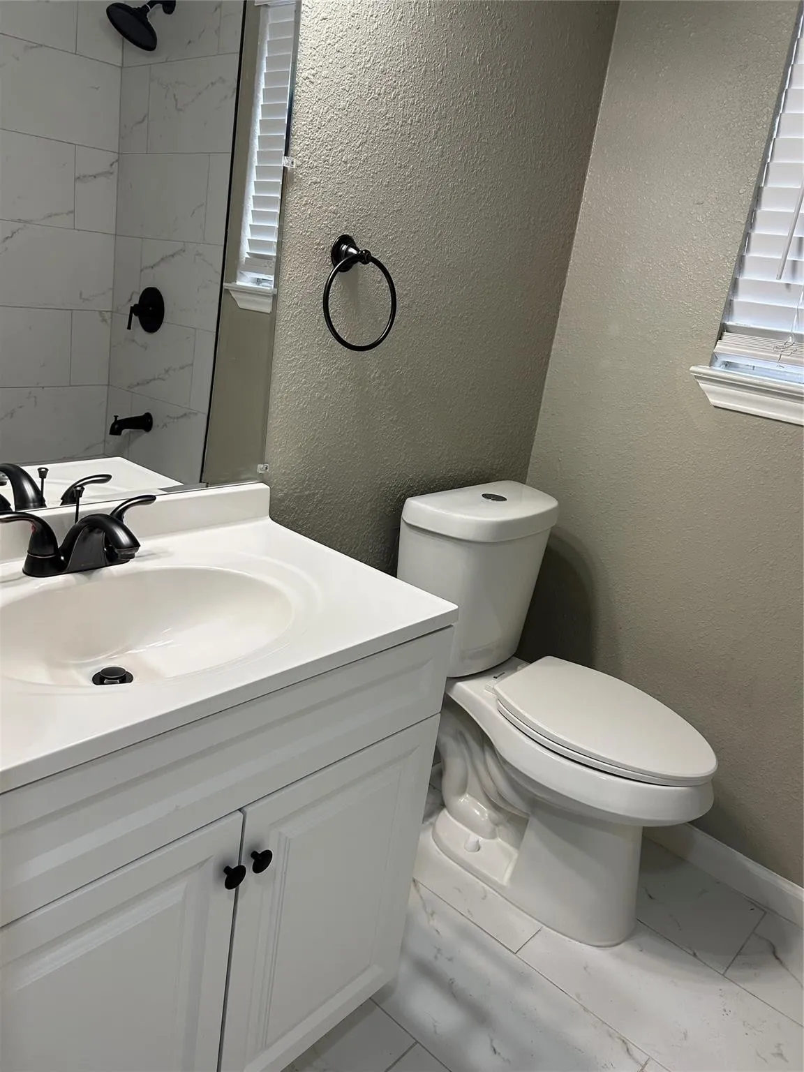 Single Family Residence For Sale in Dallas County , 220 N Bernice Drive, Garland, Texas 75042, 4 Bedroom, 2 Bathroom, Garage spaces, 1,950 Sqft, built in 1963, mls#21354733, Real Estate Agent in Garland, Homes For Sale in Dallas county, Homes For Sale in Garland, Realtor in Garland Texas, Real Estate Brokerage Independent Realty Texas, Luminita Cordes Realtor