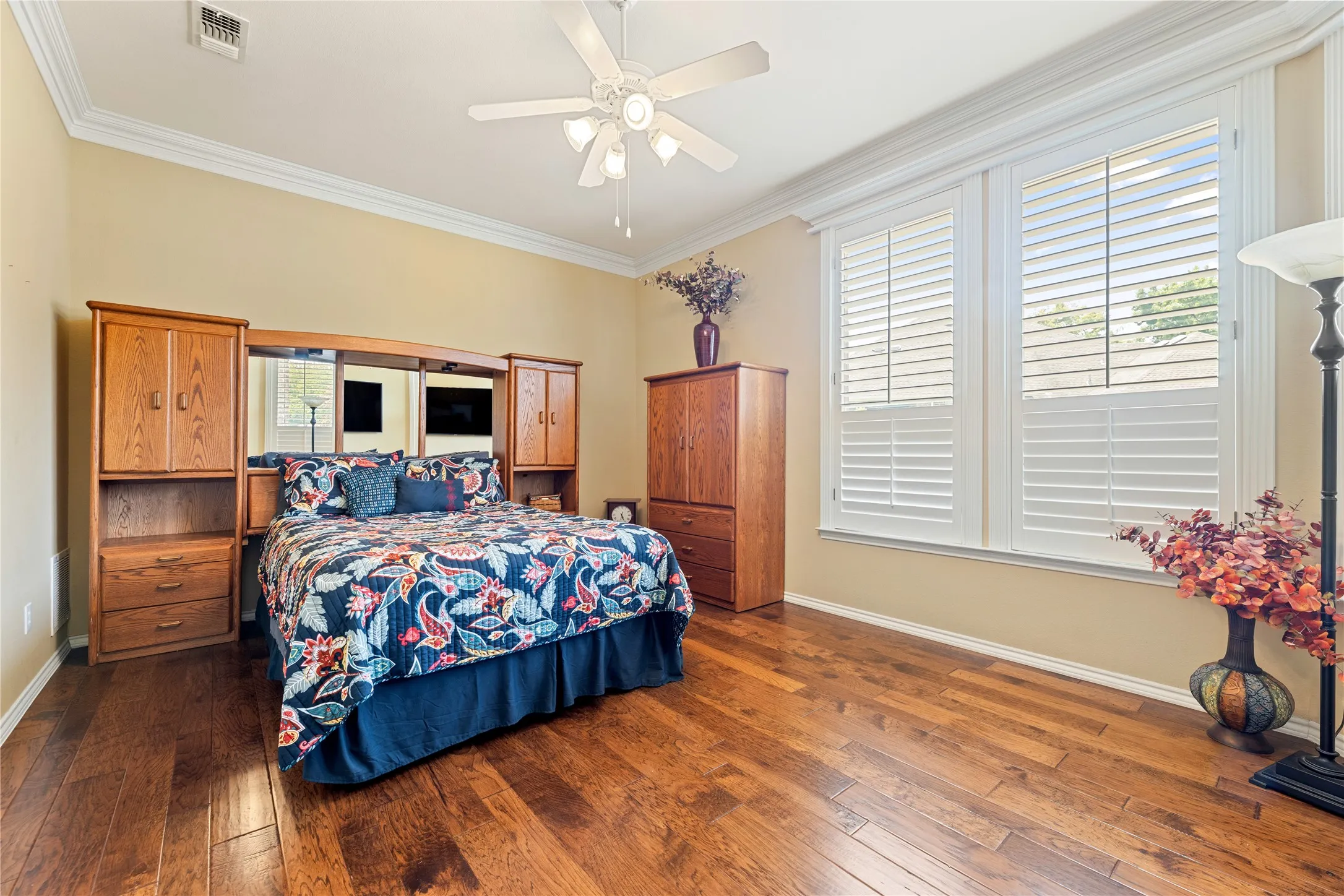 Single Family Residence For Sale in Collin County , 628 Scenic Ranch Circle, Fairview, Texas 75069, 2 Bedroom, 2 Bathroom, 2 Garage spaces, 1,925 Sqft, built in 2003, mls#21354616, Real Estate Agent in Fairview, Homes For Sale in Collin county, Homes For Sale in Fairview, Realtor in Fairview Texas, Real Estate Brokerage Independent Realty Texas, Luminita Cordes Realtor