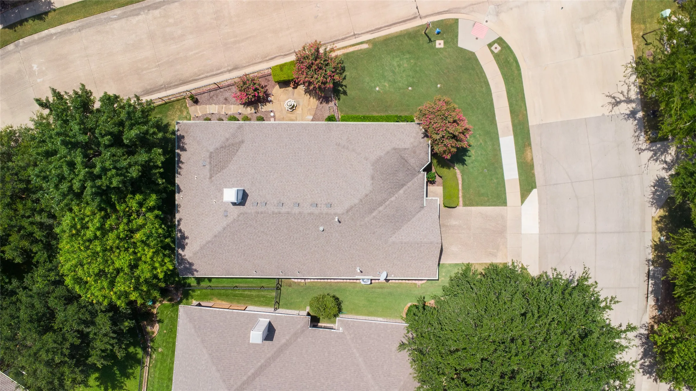 Overhead View of Corner Lot