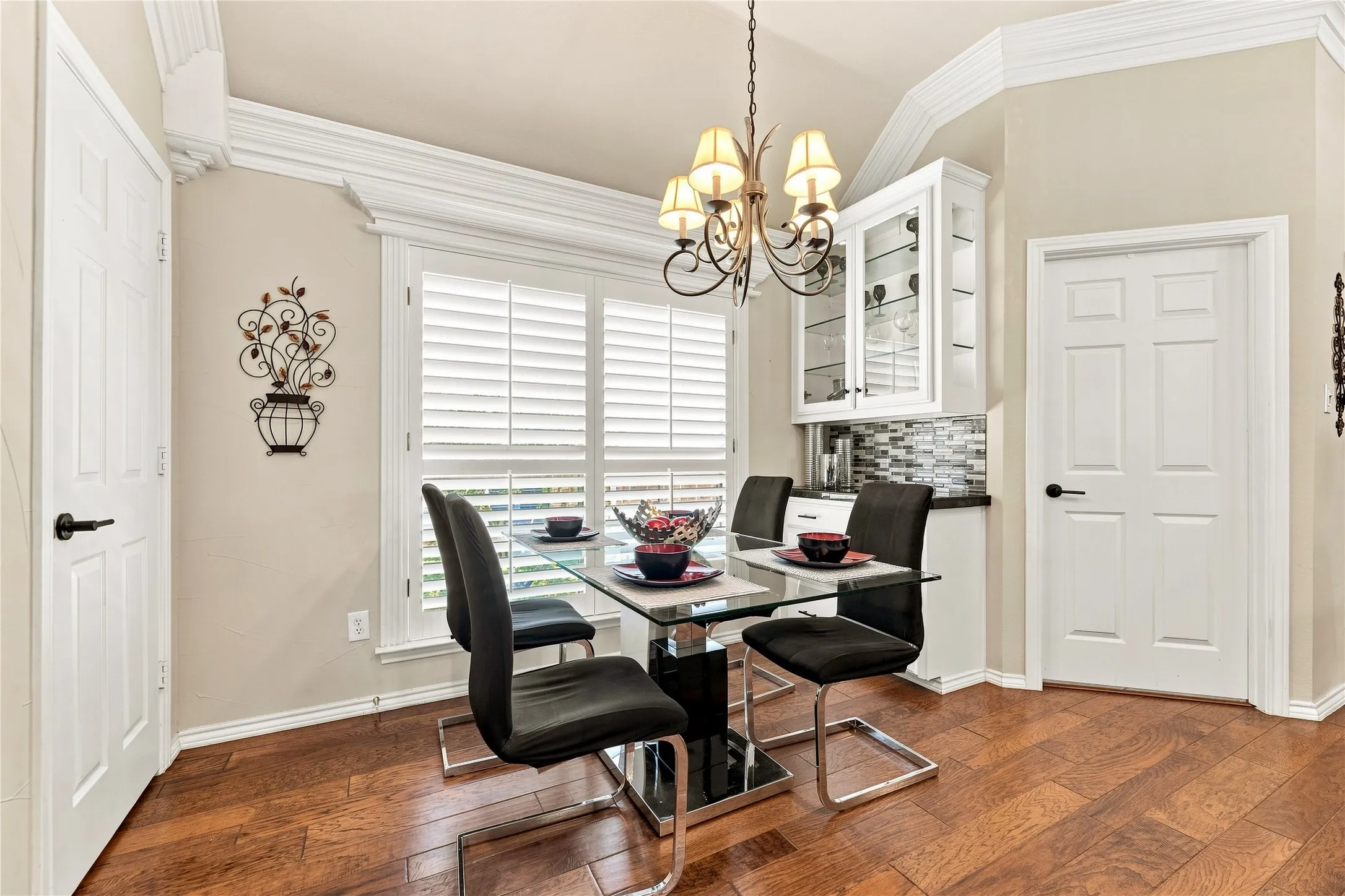 Single Family Residence For Sale in Collin County , 628 Scenic Ranch Circle, Fairview, Texas 75069, 2 Bedroom, 2 Bathroom, 2 Garage spaces, 1,925 Sqft, built in 2003, mls#21354616, Real Estate Agent in Fairview, Homes For Sale in Collin county, Homes For Sale in Fairview, Realtor in Fairview Texas, Real Estate Brokerage Independent Realty Texas, Luminita Cordes Realtor