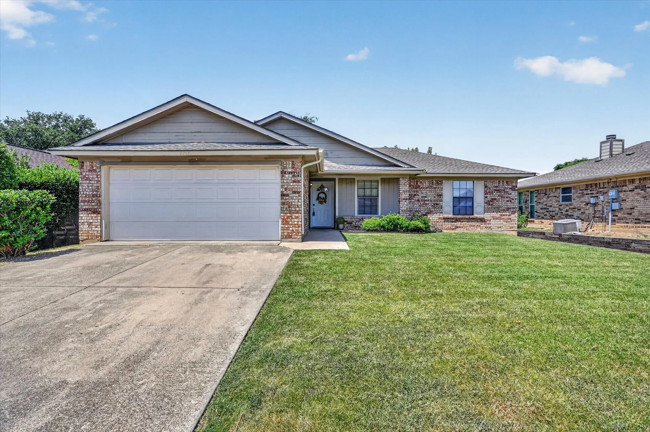 7717 Dove Ct
