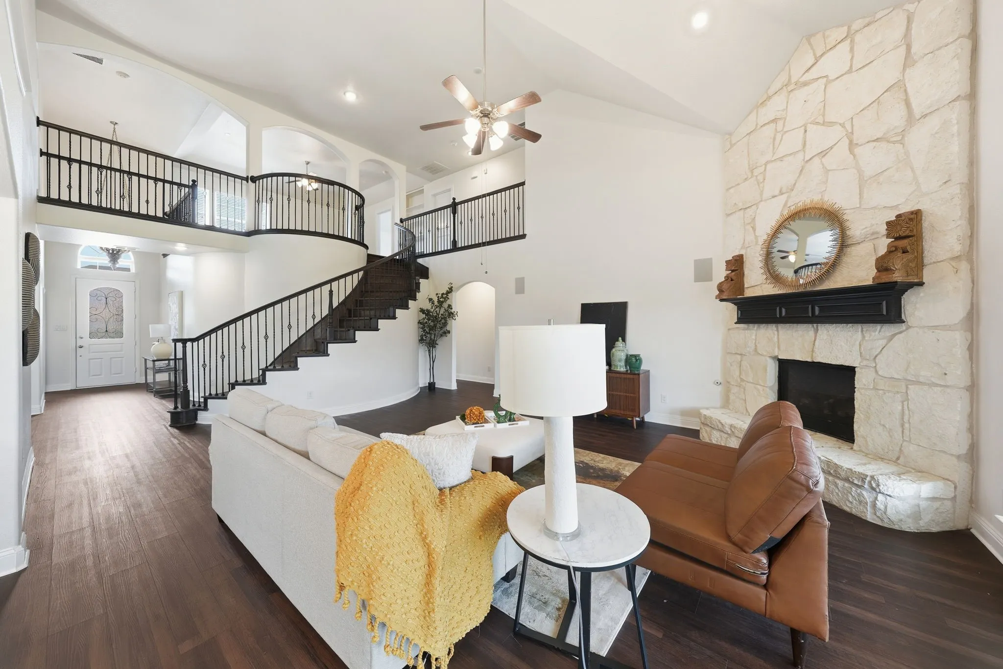 Single Family Residence For Rent in Collin County , 1824 Silvery Canoe Way, St Paul, Texas 75098, 7 Bedroom, 4 Bathroom, 2 Garage spaces, 4,273 Sqft, built in 2018, mls#21354707, Real Estate Agent in St Paul, Homes For Rent in Collin county, Homes For Rent in St Paul, Realtor in St Paul Texas, Real Estate Brokerage Independent Realty Texas, Luminita Cordes Realtor