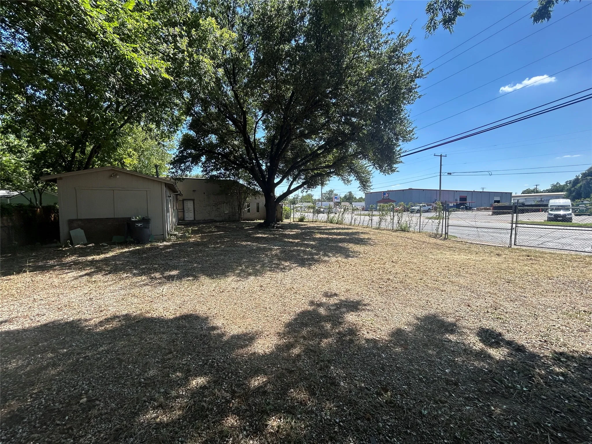Industrial For Sale in Tarrant County , 200 N Beach Street, Fort Worth, Texas 76111, 0, 0, Garage spaces, 2,078 Sqft, built in 1960, mls#21354736, Real Estate Agent in Fort Worth, Homes For Sale in Tarrant county, Homes For Sale in Fort Worth, Realtor in Fort Worth Texas, Real Estate Brokerage Independent Realty Texas, Luminita Cordes Realtor