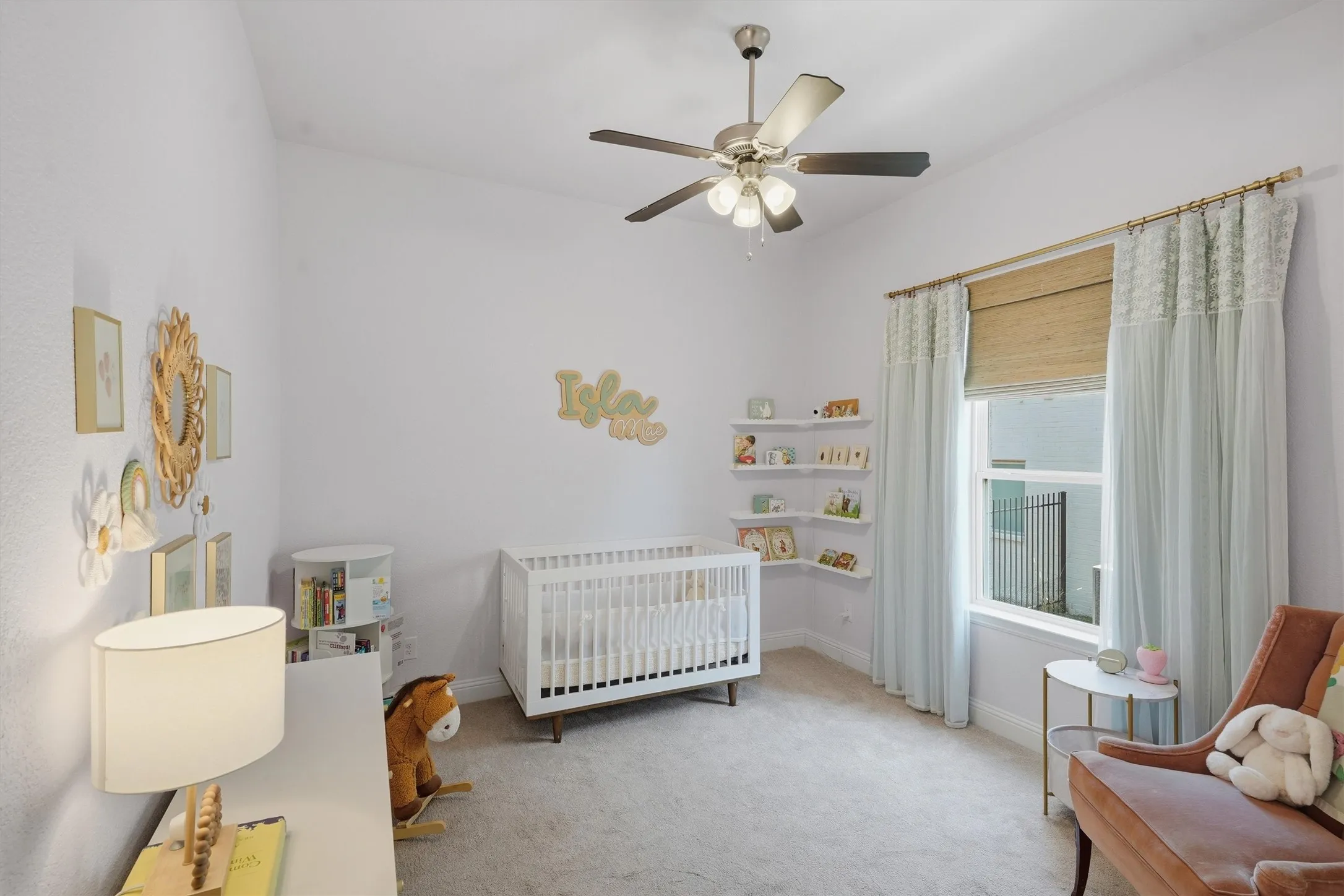 Single Family Residence For Sale in Parker County , 540 Point Vista Drive, Aledo, Texas 76008, 4 Bedroom, 3 Bathroom, 3 Garage spaces, 2,869 Sqft, built in 2020, mls#21354697, Real Estate Agent in Aledo, Homes For Sale in Parker county, Homes For Sale in Aledo, Realtor in Aledo Texas, Real Estate Brokerage Independent Realty Texas, Luminita Cordes Realtor