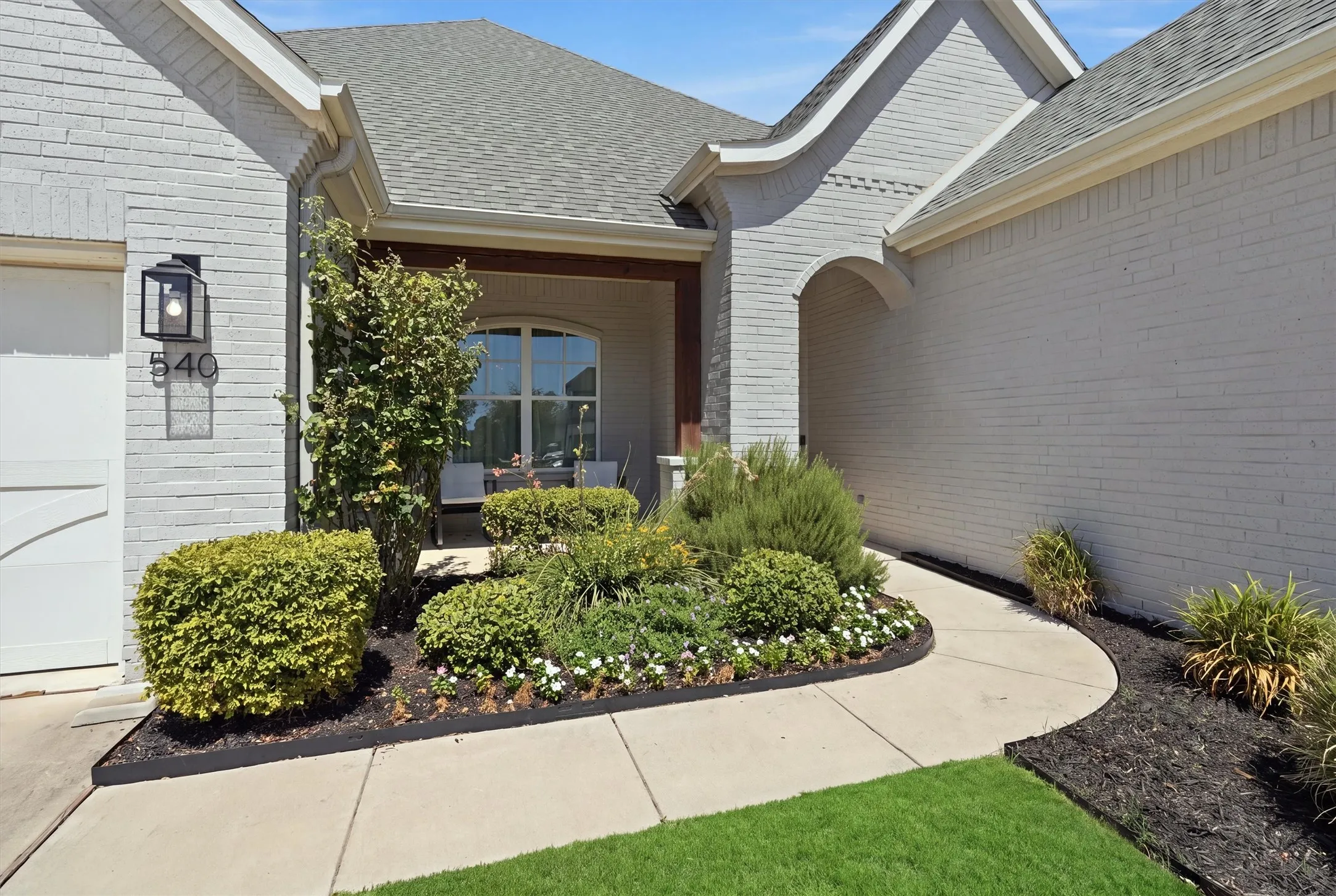 Single Family Residence For Sale in Parker County , 540 Point Vista Drive, Aledo, Texas 76008, 4 Bedroom, 3 Bathroom, 3 Garage spaces, 2,869 Sqft, built in 2020, mls#21354697, Real Estate Agent in Aledo, Homes For Sale in Parker county, Homes For Sale in Aledo, Realtor in Aledo Texas, Real Estate Brokerage Independent Realty Texas, Luminita Cordes Realtor