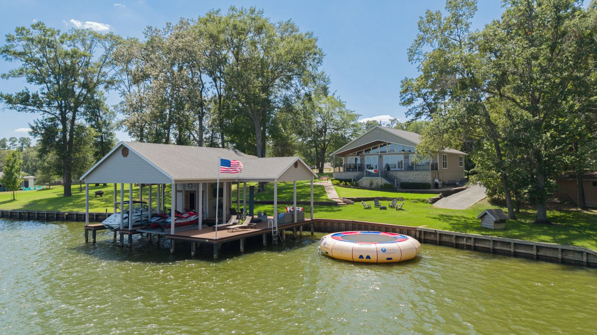 Single Family Residence For Sale in Franklin (TX) County , 115 King Kent Court, Scroggins, Texas 75480, 2 Bedroom, 2 Bathroom, Garage spaces, 1,770 Sqft, built in 1994, Price $995,000, mls#21347232, Real Estate Agent in Scroggins, Homes For Sale in Franklin (TX) county, Homes For Sale in Scroggins, Realtor in Scroggins Texas, Real Estate Brokerage Independent Realty Texas, Luminita Cordes Realtor