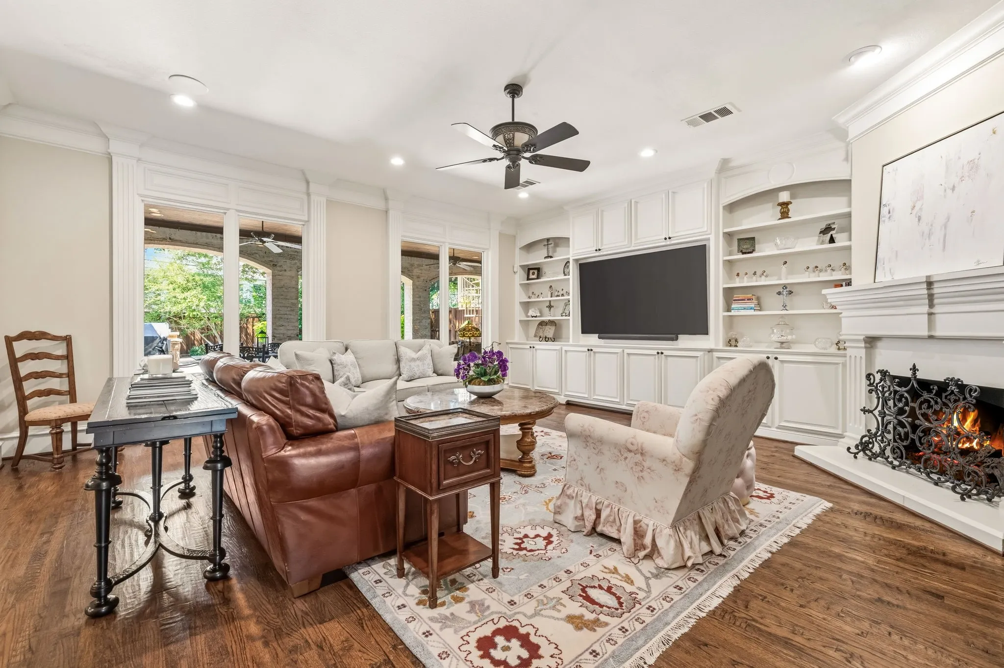 Single Family Residence For Sale in Dallas County , 7635 Bryn Mawr Drive, Dallas, Texas 75225, 4 Bedroom, 7 Bathroom, 2 Garage spaces, 5,834 Sqft, built in 2007, mls#21353735, Real Estate Agent in Dallas, Homes For Sale in Dallas county, Homes For Sale in Dallas, Realtor in Dallas Texas, Real Estate Brokerage Independent Realty Texas, Luminita Cordes Realtor