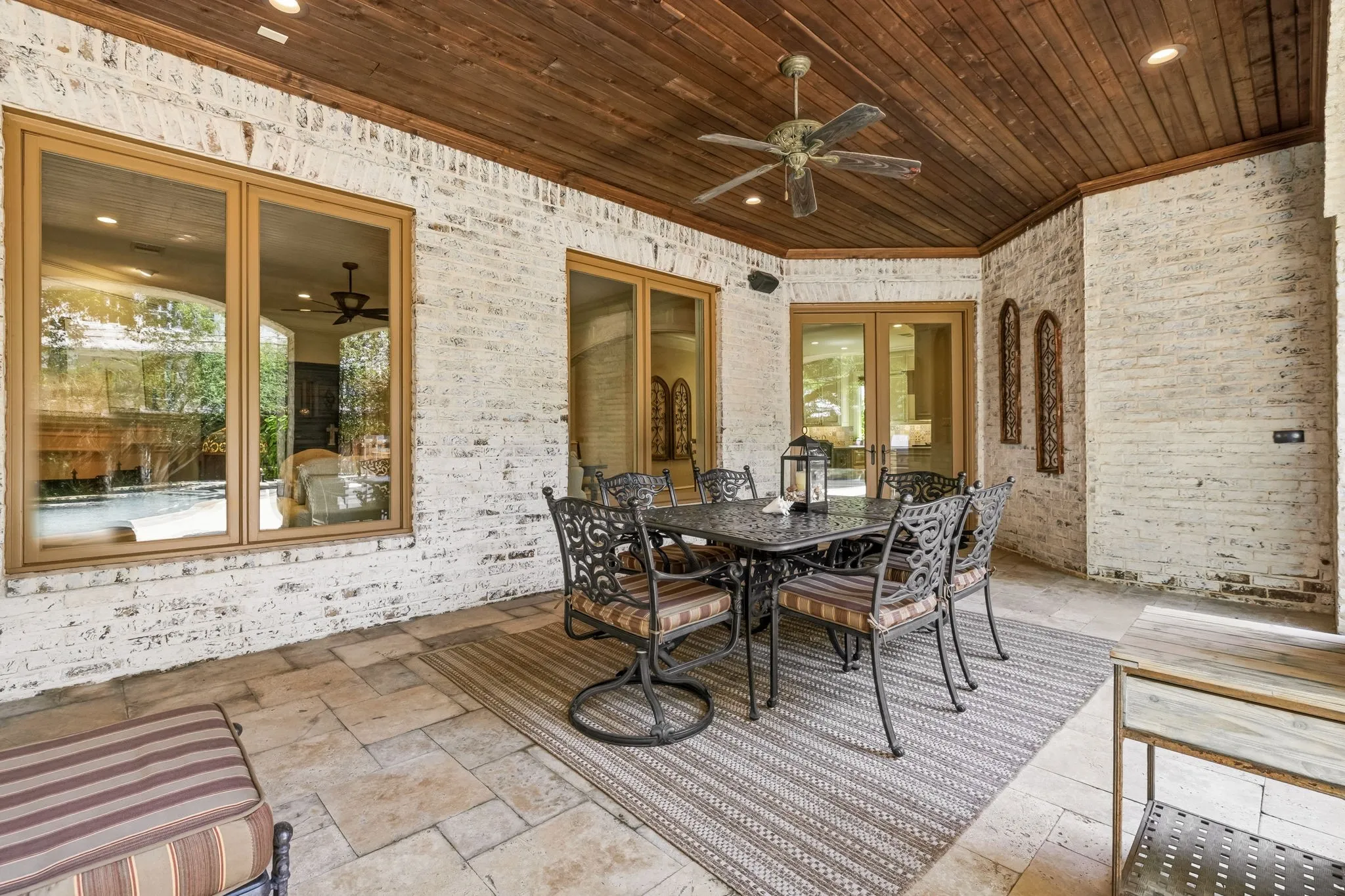 Single Family Residence For Sale in Dallas County , 7635 Bryn Mawr Drive, Dallas, Texas 75225, 4 Bedroom, 7 Bathroom, 2 Garage spaces, 5,834 Sqft, built in 2007, mls#21353735, Real Estate Agent in Dallas, Homes For Sale in Dallas county, Homes For Sale in Dallas, Realtor in Dallas Texas, Real Estate Brokerage Independent Realty Texas, Luminita Cordes Realtor