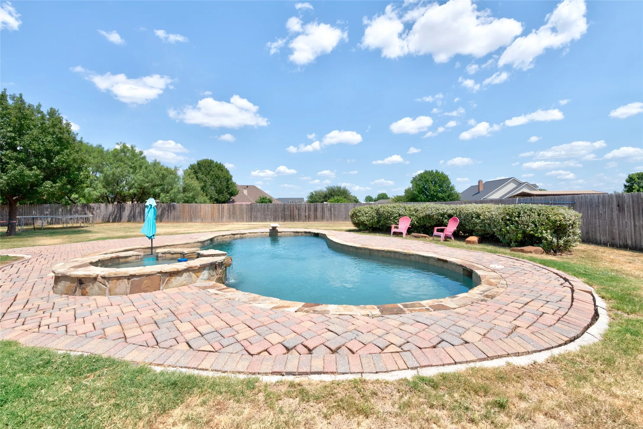 Single Family Residence For Sale in Taylor County , 269 Pilgrim Road, Abilene, Texas 79602, 4 Bedroom, 4 Bathroom, 2 Garage spaces, 3,627 Sqft, built in 2006, mls#21350335, Real Estate Agent in Abilene, Homes For Sale in Taylor county, Homes For Sale in Abilene, Realtor in Abilene Texas, Real Estate Brokerage Independent Realty Texas, Luminita Cordes Realtor