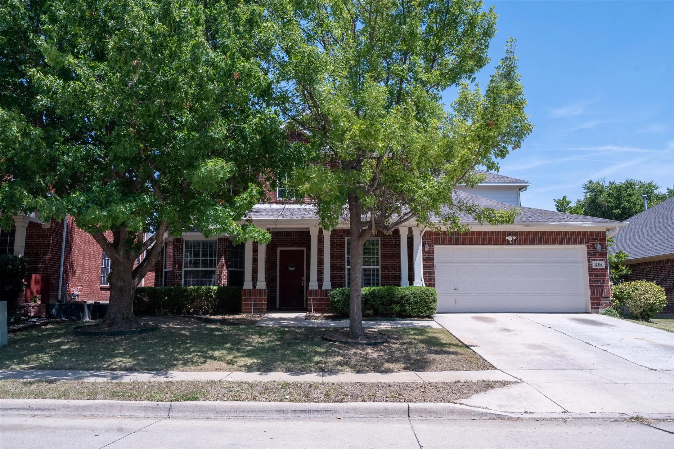 Single Family Residence For Sale in Tarrant County , 12356 Angel Food Lane, Fort Worth, Texas 76244, 4 Bedroom, 3 Bathroom, 2 Garage spaces, 3,295 Sqft, built in 2005, mls#21354764, Real Estate Agent in Fort Worth, Homes For Sale in Tarrant county, Homes For Sale in Fort Worth, Realtor in Fort Worth Texas, Real Estate Brokerage Independent Realty Texas, Luminita Cordes Realtor