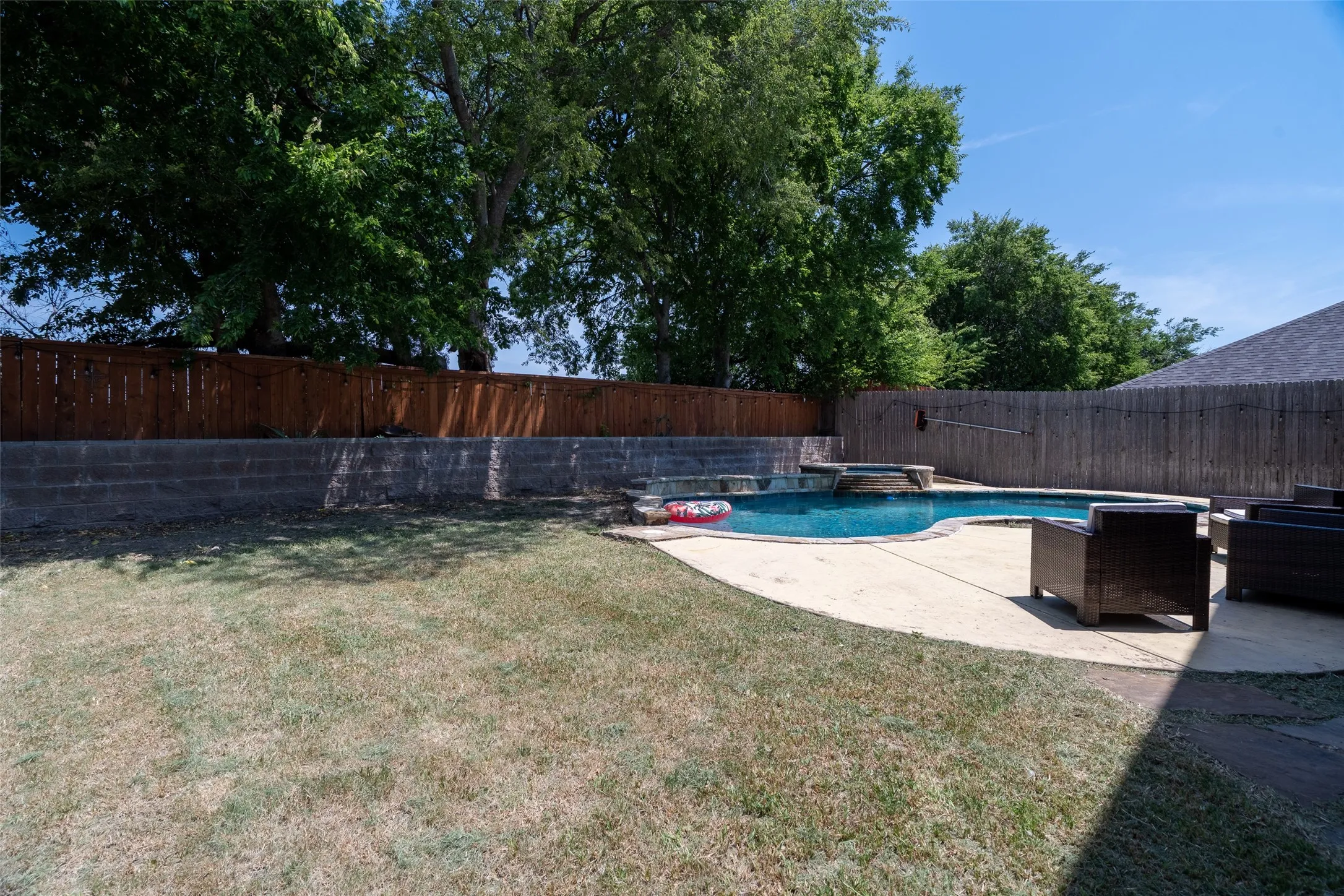 Single Family Residence For Sale in Tarrant County , 12356 Angel Food Lane, Fort Worth, Texas 76244, 4 Bedroom, 3 Bathroom, 2 Garage spaces, 3,295 Sqft, built in 2005, mls#21354764, Real Estate Agent in Fort Worth, Homes For Sale in Tarrant county, Homes For Sale in Fort Worth, Realtor in Fort Worth Texas, Real Estate Brokerage Independent Realty Texas, Luminita Cordes Realtor
