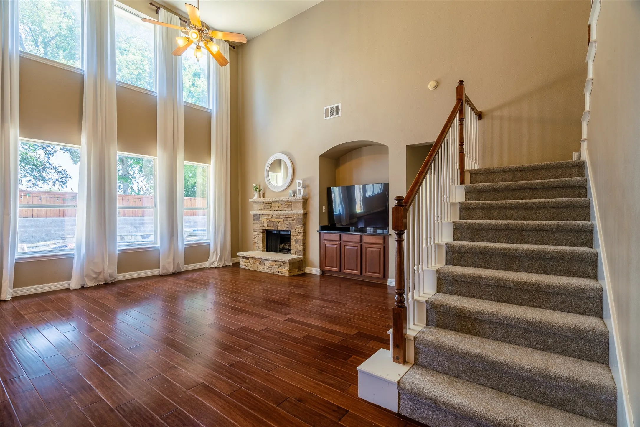 Single Family Residence For Sale in Tarrant County , 12356 Angel Food Lane, Fort Worth, Texas 76244, 4 Bedroom, 3 Bathroom, 2 Garage spaces, 3,295 Sqft, built in 2005, mls#21354764, Real Estate Agent in Fort Worth, Homes For Sale in Tarrant county, Homes For Sale in Fort Worth, Realtor in Fort Worth Texas, Real Estate Brokerage Independent Realty Texas, Luminita Cordes Realtor