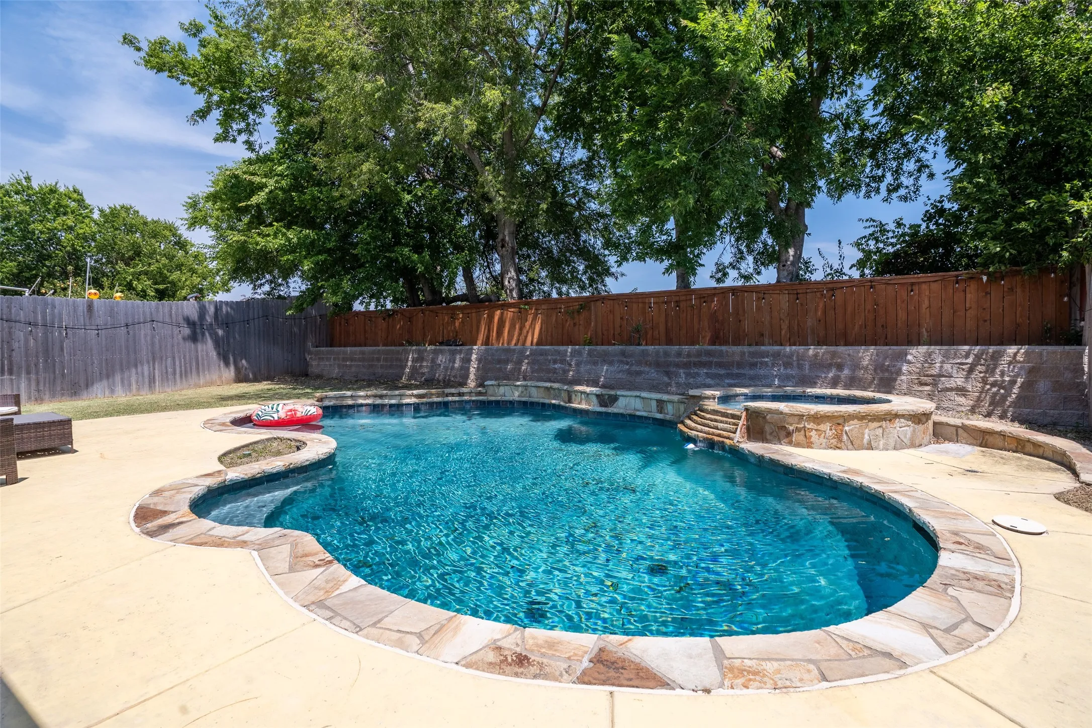 Single Family Residence For Sale in Tarrant County , 12356 Angel Food Lane, Fort Worth, Texas 76244, 4 Bedroom, 3 Bathroom, 2 Garage spaces, 3,295 Sqft, built in 2005, mls#21354764, Real Estate Agent in Fort Worth, Homes For Sale in Tarrant county, Homes For Sale in Fort Worth, Realtor in Fort Worth Texas, Real Estate Brokerage Independent Realty Texas, Luminita Cordes Realtor