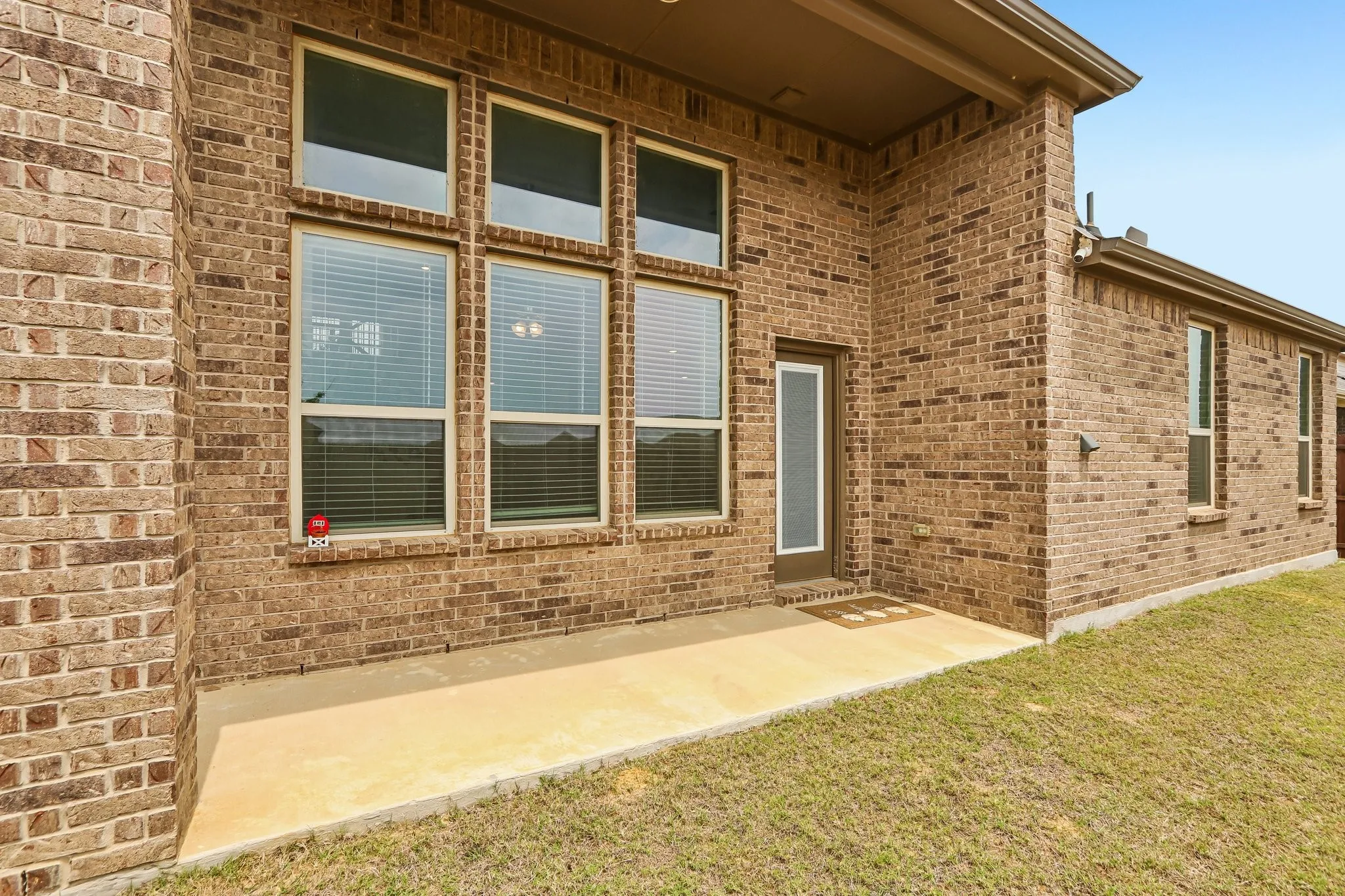 Single Family Residence For Sale in Denton County , 9808 Fall Brook Drive, Aubrey, Texas 76227, 4 Bedroom, 3 Bathroom, 2 Garage spaces, 2,628 Sqft, built in 2024, mls#21354769, Real Estate Agent in Aubrey, Homes For Sale in Denton county, Homes For Sale in Aubrey, Realtor in Aubrey Texas, Real Estate Brokerage Independent Realty Texas, Luminita Cordes Realtor