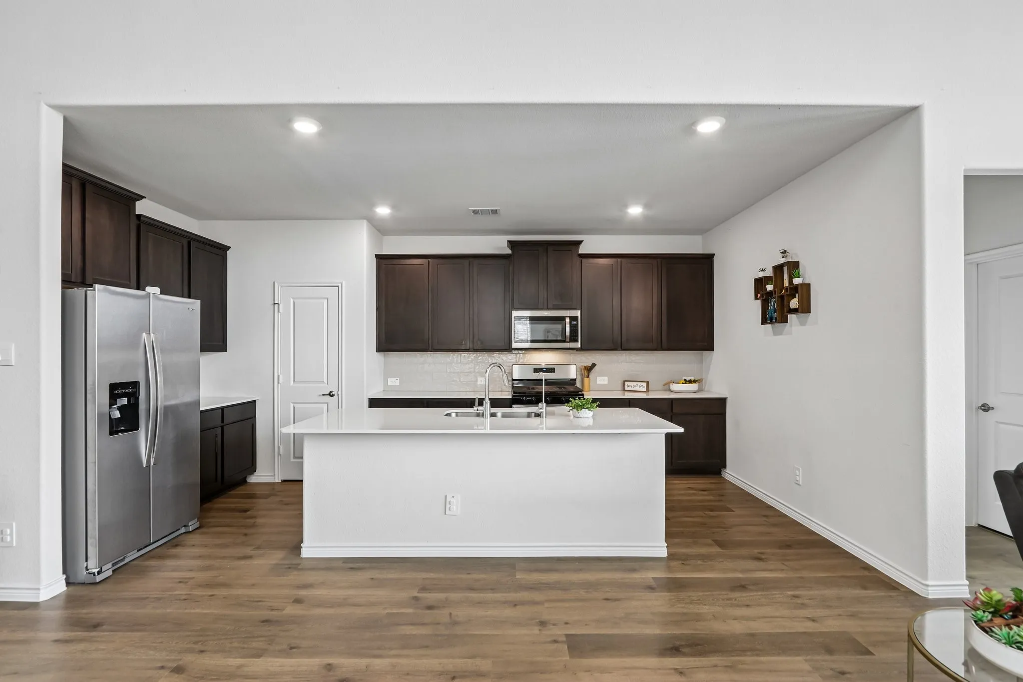 Single Family Residence For Sale in Denton County , 9808 Fall Brook Drive, Aubrey, Texas 76227, 4 Bedroom, 3 Bathroom, 2 Garage spaces, 2,628 Sqft, built in 2024, mls#21354769, Real Estate Agent in Aubrey, Homes For Sale in Denton county, Homes For Sale in Aubrey, Realtor in Aubrey Texas, Real Estate Brokerage Independent Realty Texas, Luminita Cordes Realtor