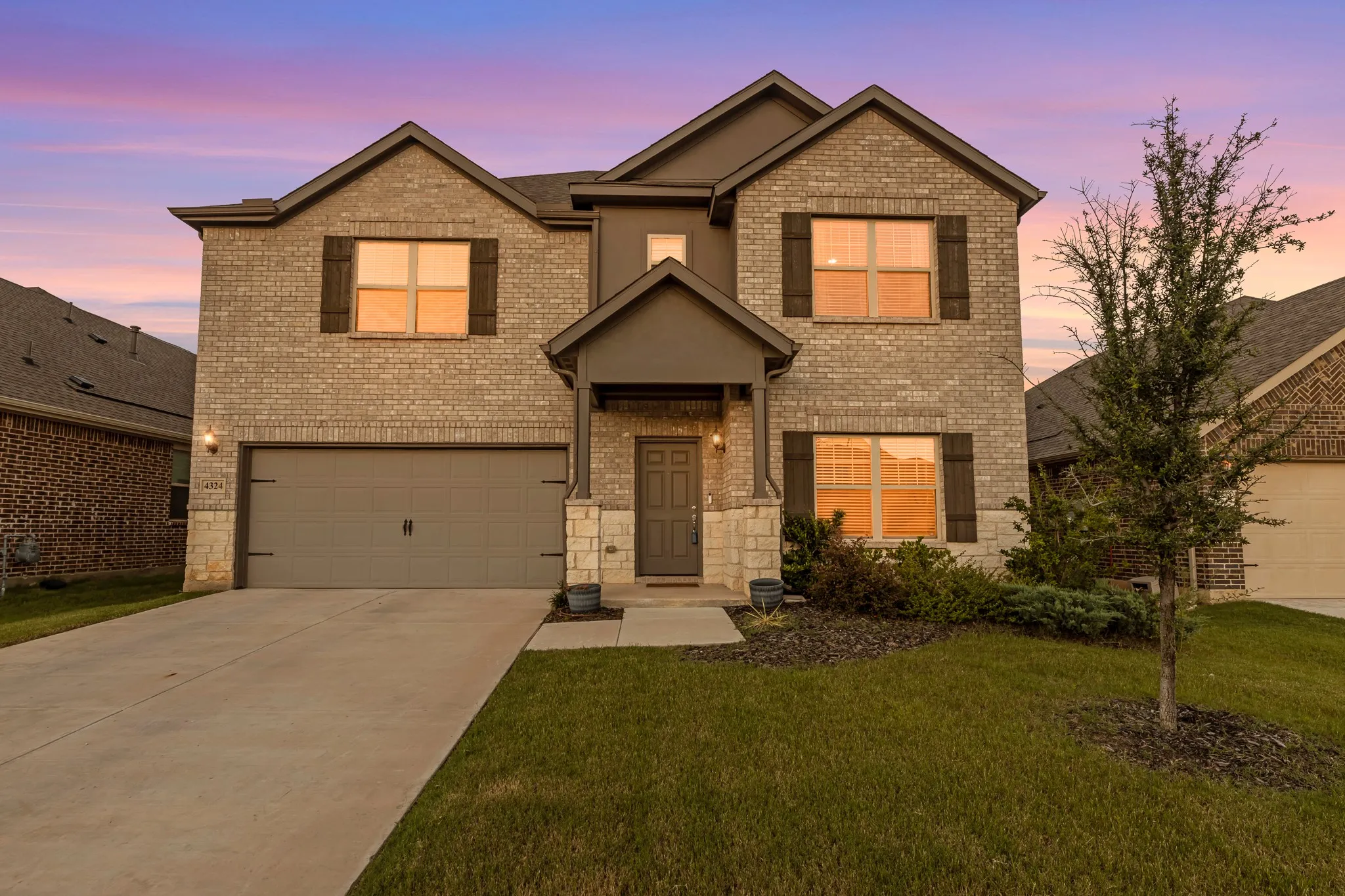Single Family Residence For Sale in Denton County , 4324 Westminster Avenue, Celina, Texas 76227, 4 Bedroom, 4 Bathroom, 2 Garage spaces, 2,868 Sqft, built in 2022, mls#21353247, Real Estate Agent in Celina, Homes For Sale in Denton county, Homes For Sale in Celina, Realtor in Celina Texas, Real Estate Brokerage Independent Realty Texas, Luminita Cordes Realtor