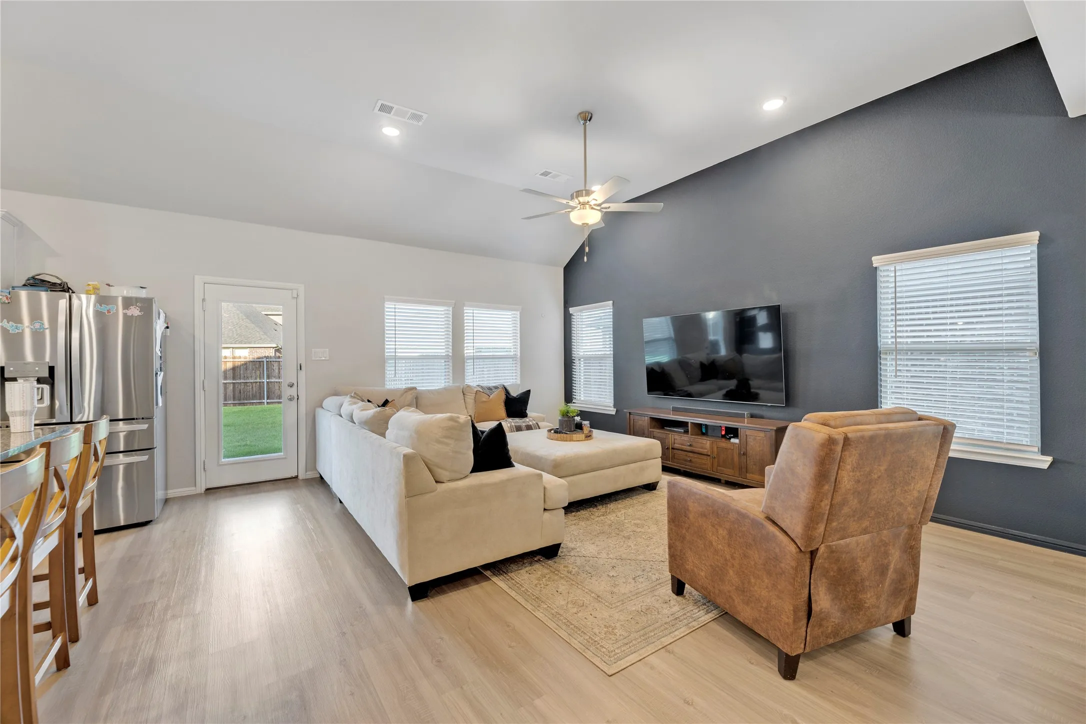 Single Family Residence For Sale in Denton County , 4324 Westminster Avenue, Celina, Texas 76227, 4 Bedroom, 4 Bathroom, 2 Garage spaces, 2,868 Sqft, built in 2022, mls#21353247, Real Estate Agent in Celina, Homes For Sale in Denton county, Homes For Sale in Celina, Realtor in Celina Texas, Real Estate Brokerage Independent Realty Texas, Luminita Cordes Realtor