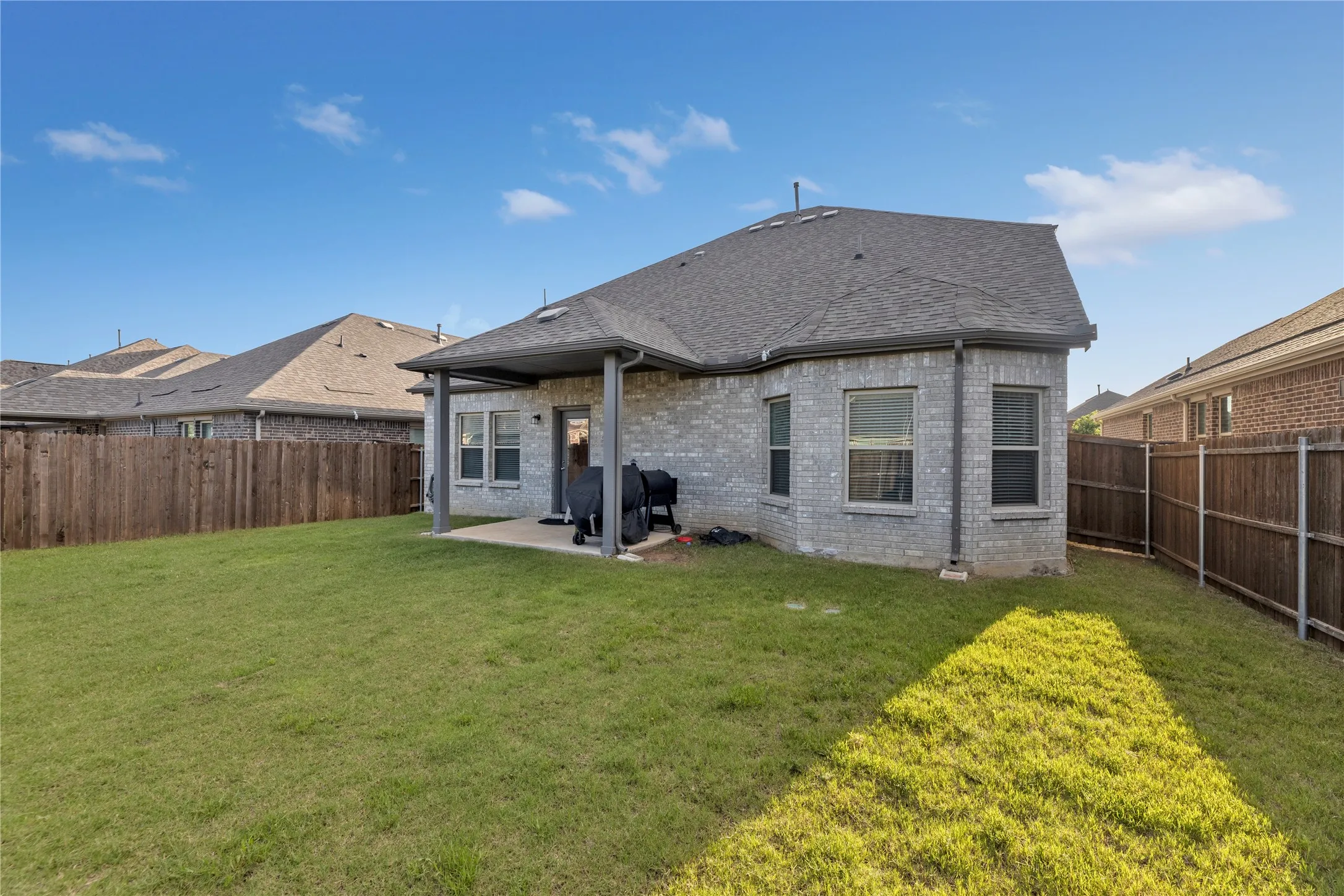 Single Family Residence For Sale in Denton County , 4324 Westminster Avenue, Celina, Texas 76227, 4 Bedroom, 4 Bathroom, 2 Garage spaces, 2,868 Sqft, built in 2022, mls#21353247, Real Estate Agent in Celina, Homes For Sale in Denton county, Homes For Sale in Celina, Realtor in Celina Texas, Real Estate Brokerage Independent Realty Texas, Luminita Cordes Realtor