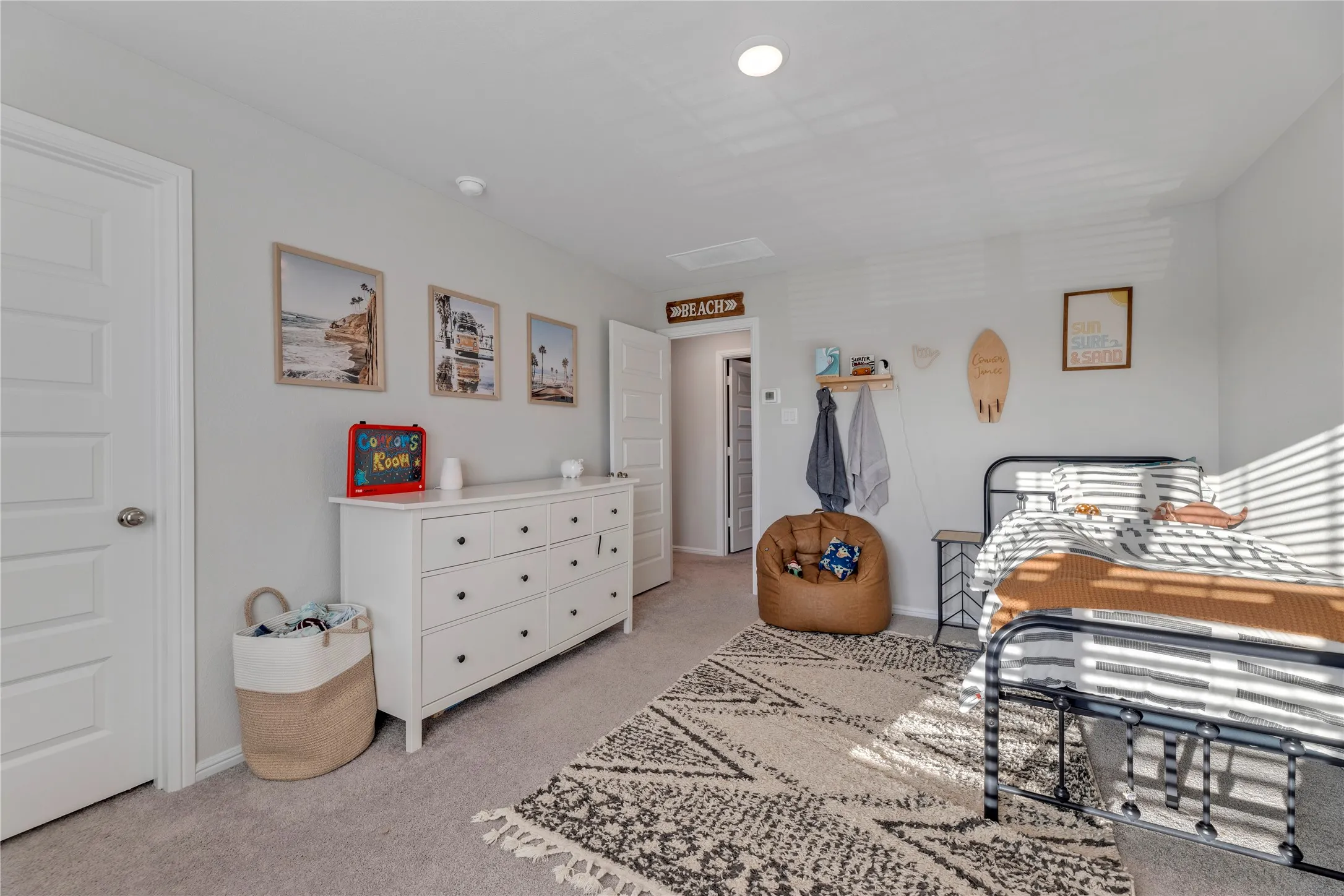 Single Family Residence For Sale in Denton County , 4324 Westminster Avenue, Celina, Texas 76227, 4 Bedroom, 4 Bathroom, 2 Garage spaces, 2,868 Sqft, built in 2022, mls#21353247, Real Estate Agent in Celina, Homes For Sale in Denton county, Homes For Sale in Celina, Realtor in Celina Texas, Real Estate Brokerage Independent Realty Texas, Luminita Cordes Realtor
