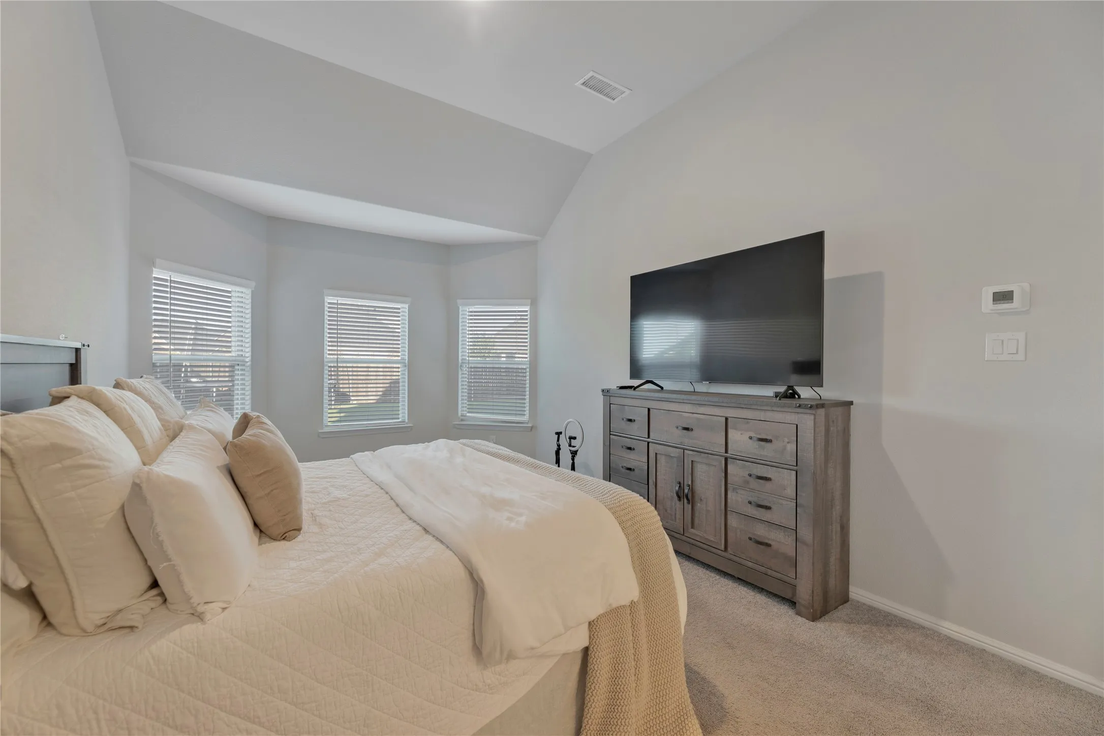 Single Family Residence For Sale in Denton County , 4324 Westminster Avenue, Celina, Texas 76227, 4 Bedroom, 4 Bathroom, 2 Garage spaces, 2,868 Sqft, built in 2022, mls#21353247, Real Estate Agent in Celina, Homes For Sale in Denton county, Homes For Sale in Celina, Realtor in Celina Texas, Real Estate Brokerage Independent Realty Texas, Luminita Cordes Realtor