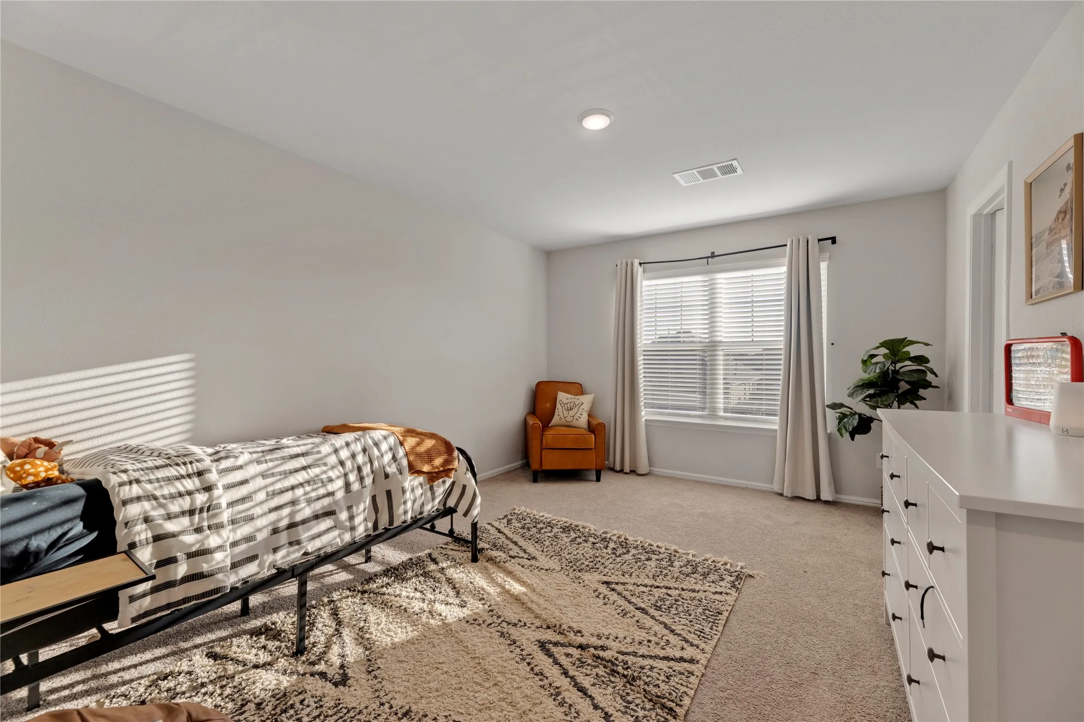 Single Family Residence For Sale in Denton County , 4324 Westminster Avenue, Celina, Texas 76227, 4 Bedroom, 4 Bathroom, 2 Garage spaces, 2,868 Sqft, built in 2022, mls#21353247, Real Estate Agent in Celina, Homes For Sale in Denton county, Homes For Sale in Celina, Realtor in Celina Texas, Real Estate Brokerage Independent Realty Texas, Luminita Cordes Realtor
