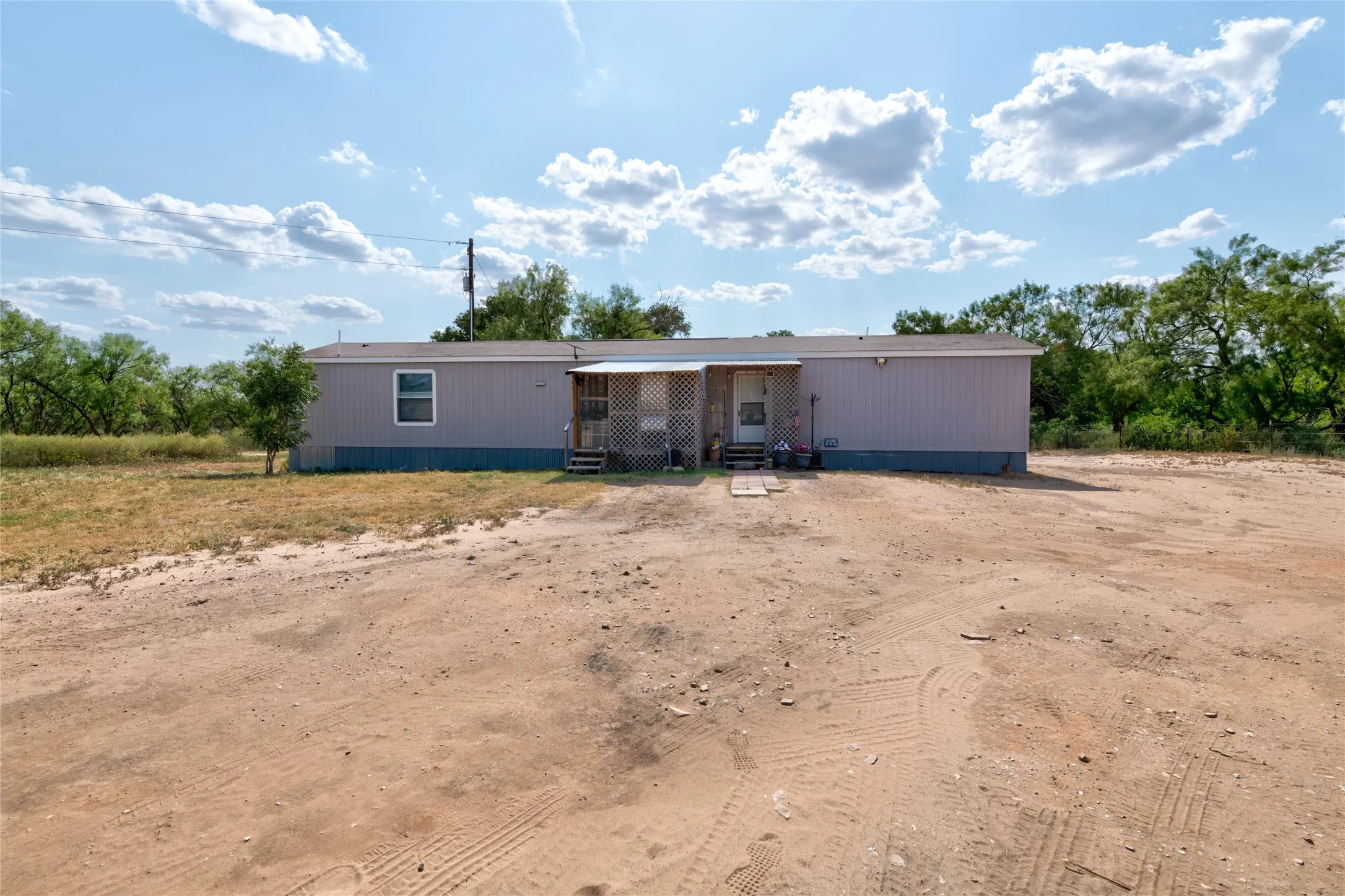 Manufactured Home For Sale in Jones County , 5151 S Fm 600, Abilene, Texas 79601, 3 Bedroom, 2 Bathroom, Garage spaces, 1,152 Sqft, built in 2023, mls#21354517, Real Estate Agent in Abilene, Homes For Sale in Jones county, Homes For Sale in Abilene, Realtor in Abilene Texas, Real Estate Brokerage Independent Realty Texas, Luminita Cordes Realtor