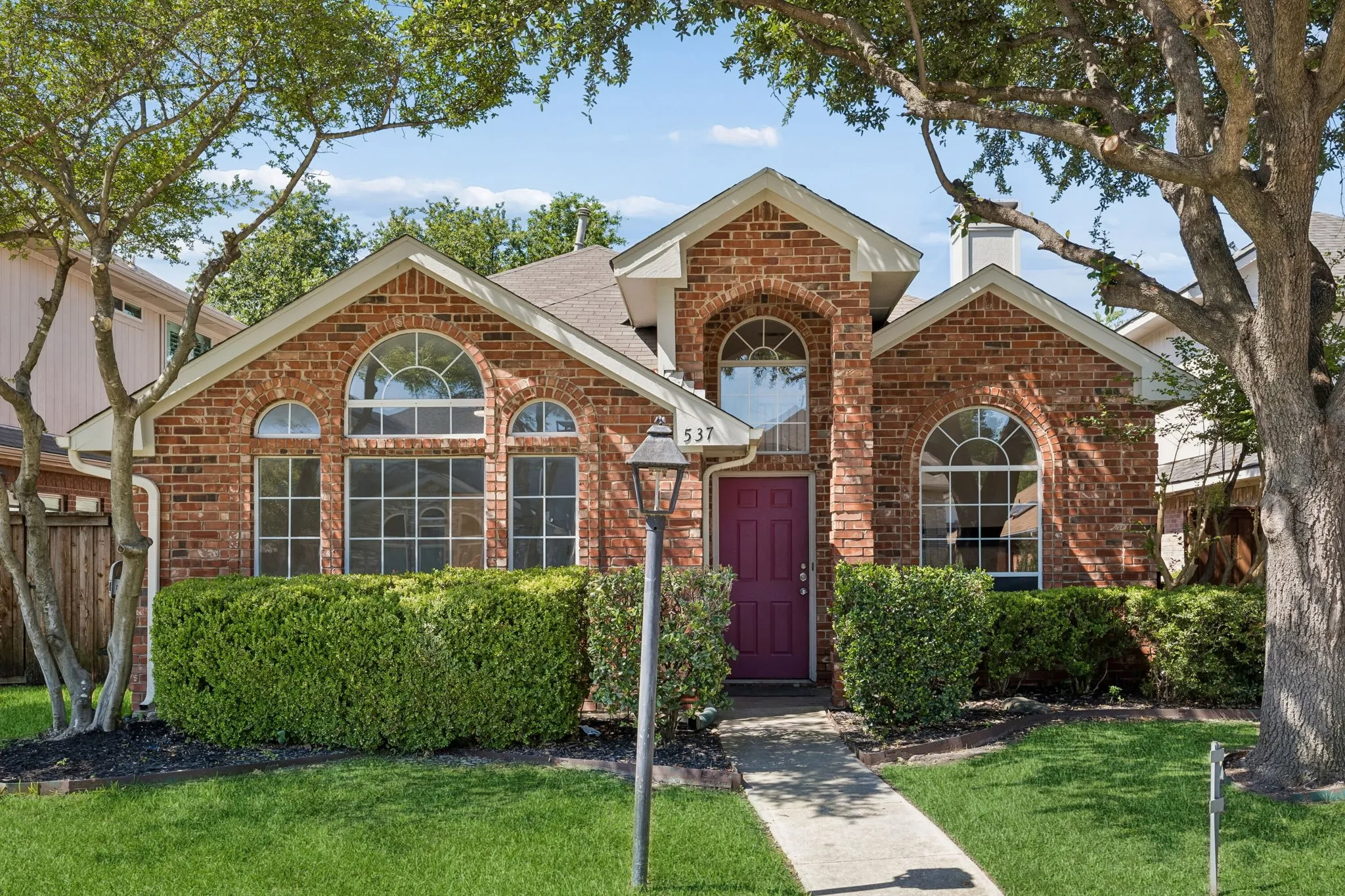 Single Family Residence For Rent in Dallas County , 537 Raintree Circle, Coppell, Texas 75019, 3 Bedroom, 3 Bathroom, 2 Garage spaces, 1,873 Sqft, built in 1990, mls#21354770, Real Estate Agent in Coppell, Homes For Rent in Dallas county, Homes For Rent in Coppell, Realtor in Coppell Texas, Real Estate Brokerage Independent Realty Texas, Luminita Cordes Realtor