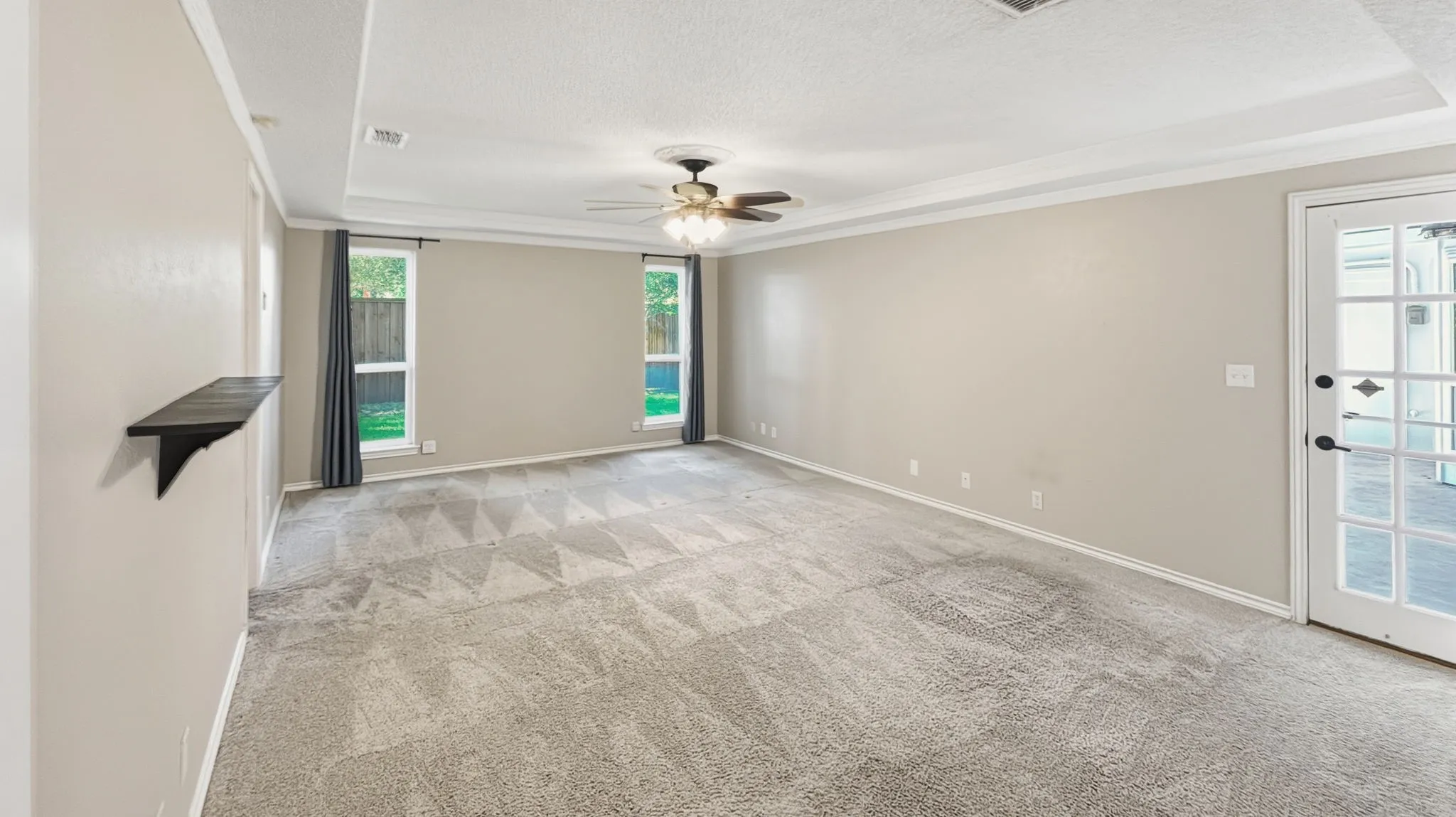 Oversize Primary Bedroom
