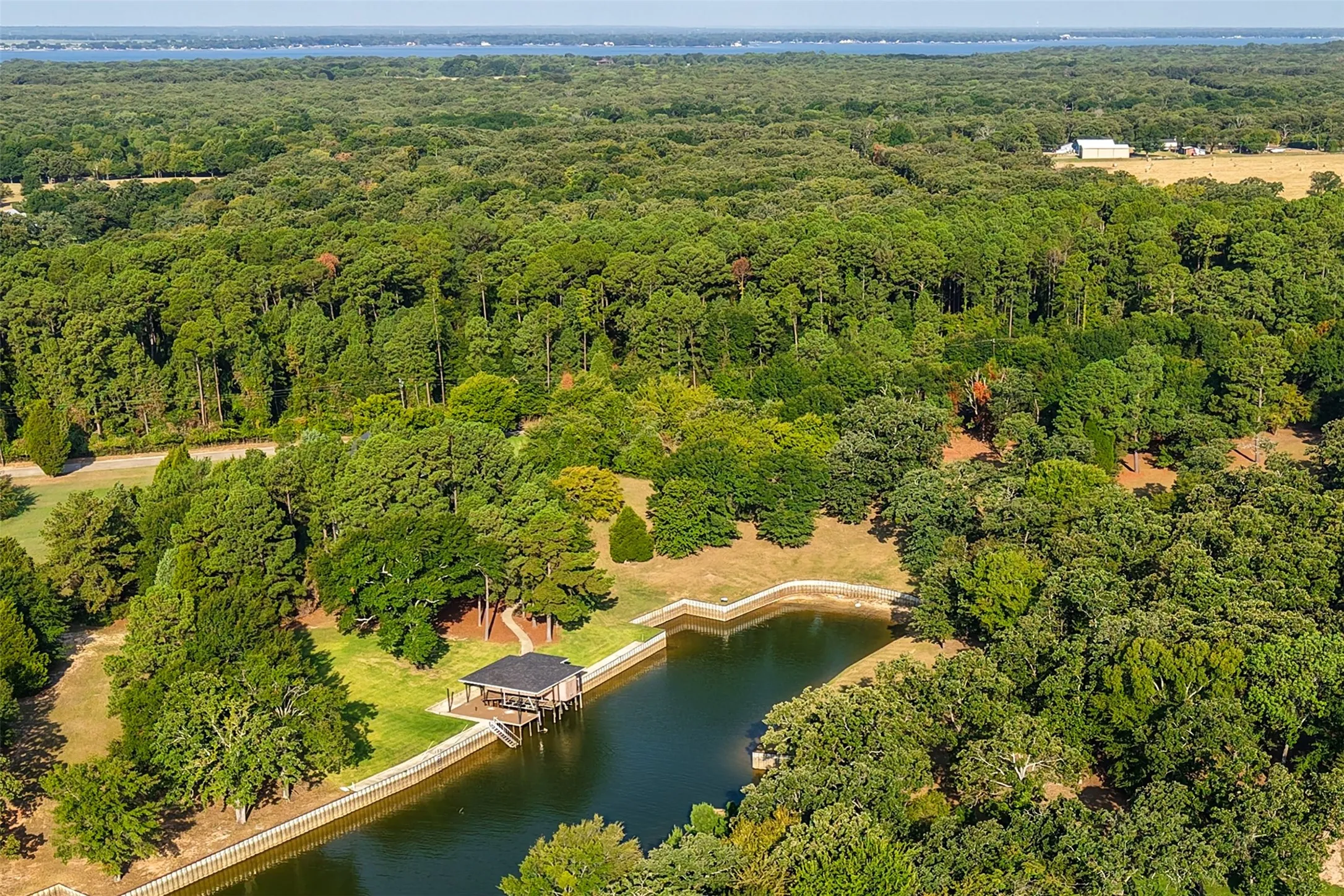 Unimproved Land For Sale in Henderson County , 0 Deerfield Lane, Mabank, Texas 75156, 0, 0, Garage spaces, 0 Sqft, built in 0, Price $650,000, mls#21354781, Real Estate Agent in Mabank, Homes For Sale in Henderson county, Homes For Sale in Mabank, Realtor in Mabank Texas, Real Estate Brokerage Independent Realty Texas, Luminita Cordes Realtor