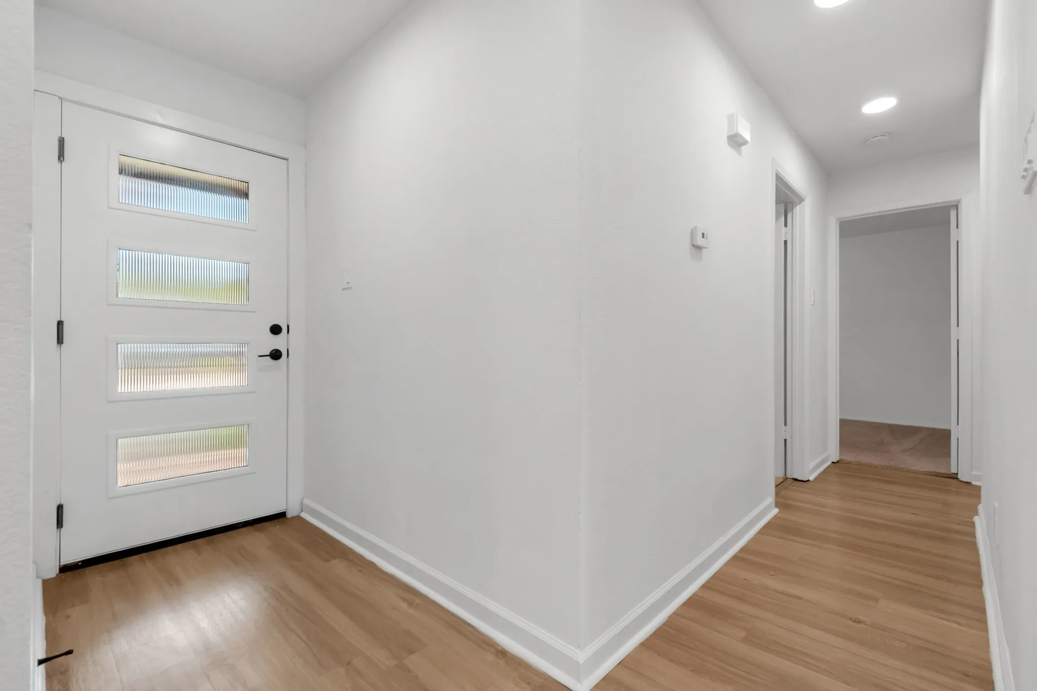 Single Family Residence For Sale in Tarrant County , 5721 Macneill Drive, Haltom City, Texas 76148, 3 Bedroom, 2 Bathroom, 2 Garage spaces, 1,260 Sqft, built in 1978, mls#21354782, Real Estate Agent in Haltom City, Homes For Sale in Tarrant county, Homes For Sale in Haltom City, Realtor in Haltom City Texas, Real Estate Brokerage Independent Realty Texas, Luminita Cordes Realtor