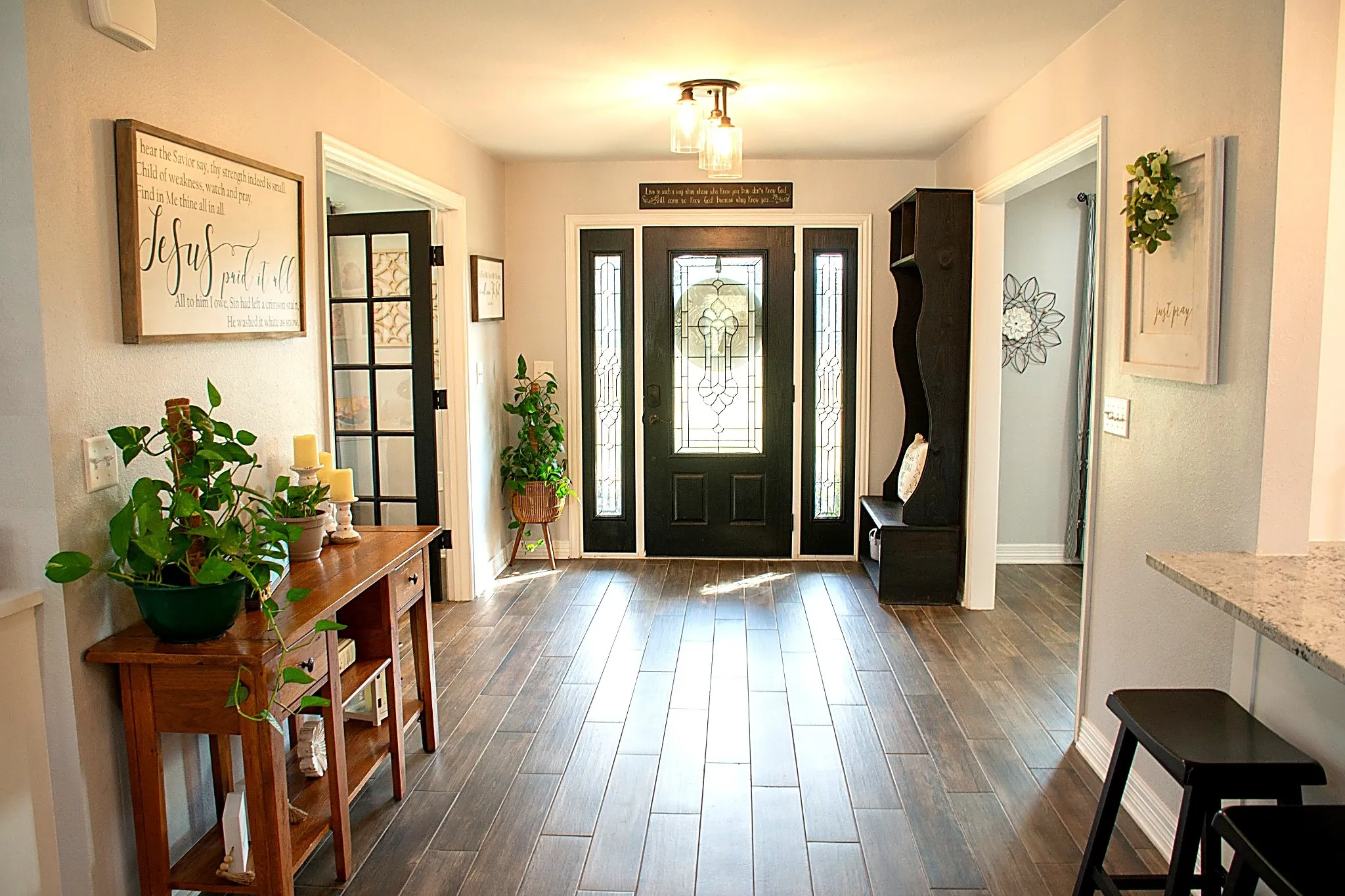 Spacious foyer