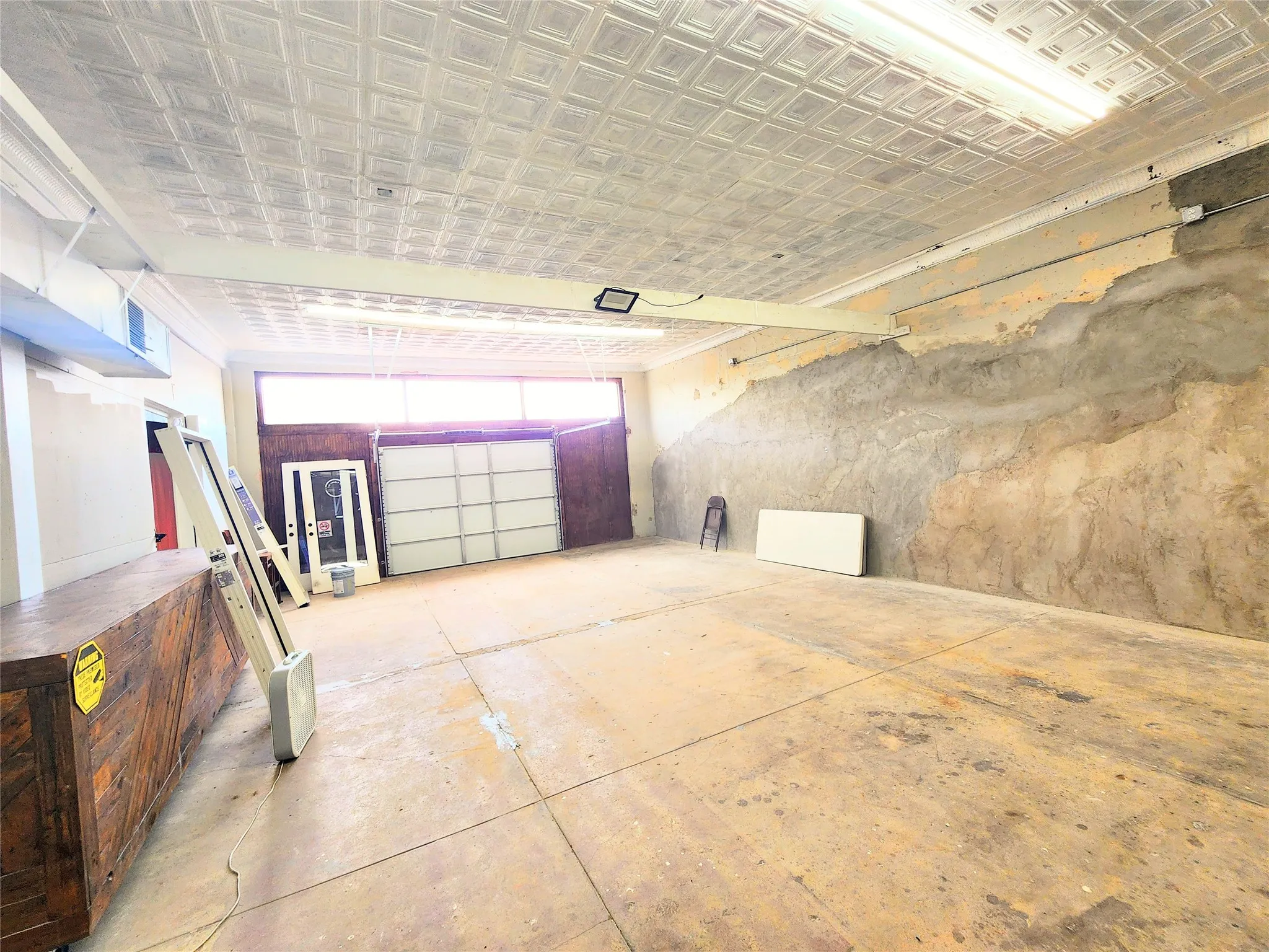 Business For Rent in Taylor County , 813 HICKORY, Abilene, Texas 79601, 0, 0, Garage spaces, 0 Sqft, built in 1945, Price $3,500, mls#21354506, Real Estate Agent in Abilene, Homes For Rent in Taylor county, Homes For Rent in Abilene, Realtor in Abilene Texas, Real Estate Brokerage Independent Realty Texas, Luminita Cordes Realtor