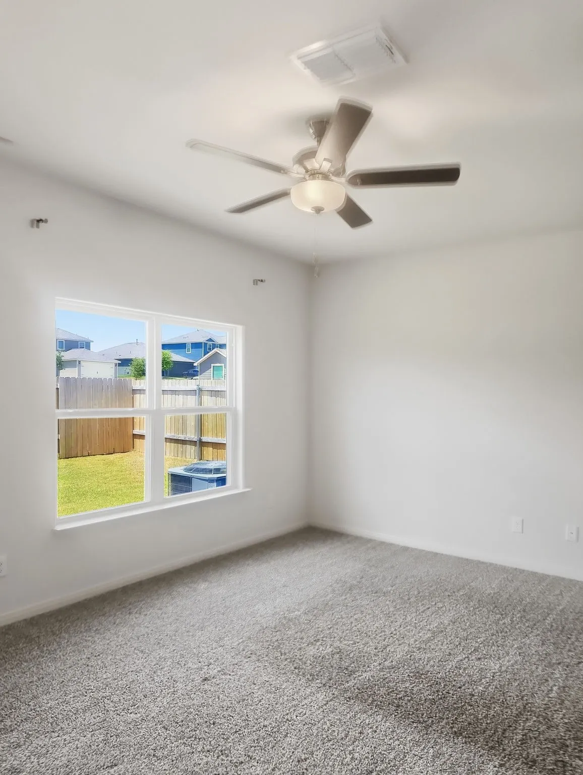 Single Family Residence For Rent in Denton County , 8125 White Sulphur Road, Ponder, Texas 76259, 5 Bedroom, 3 Bathroom, 2 Garage spaces, 2,502 Sqft, built in 2023, mls#21354778, Real Estate Agent in Ponder, Homes For Rent in Denton county, Homes For Rent in Ponder, Realtor in Ponder Texas, Real Estate Brokerage Independent Realty Texas, Luminita Cordes Realtor