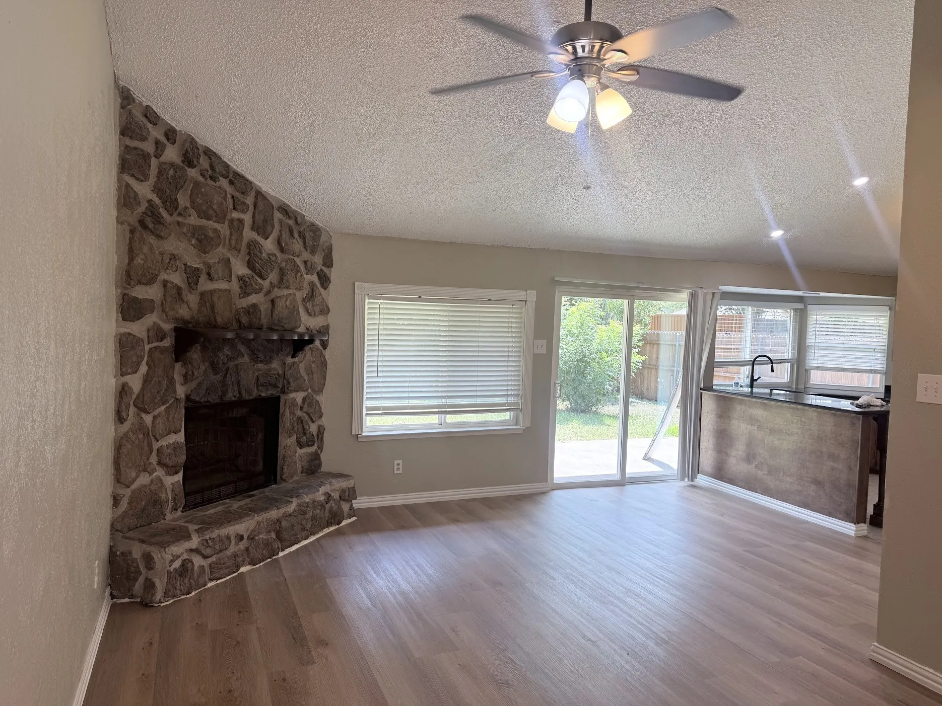 Single Family Residence For Rent in Dallas County , 2104 Sunrise Trail, Richardson, Texas 75081, 3 Bedroom, 2 Bathroom, 1 Garage spaces, 1,444 Sqft, built in 1970, mls#21354647, Real Estate Agent in Richardson, Homes For Rent in Dallas county, Homes For Rent in Richardson, Realtor in Richardson Texas, Real Estate Brokerage Independent Realty Texas, Luminita Cordes Realtor
