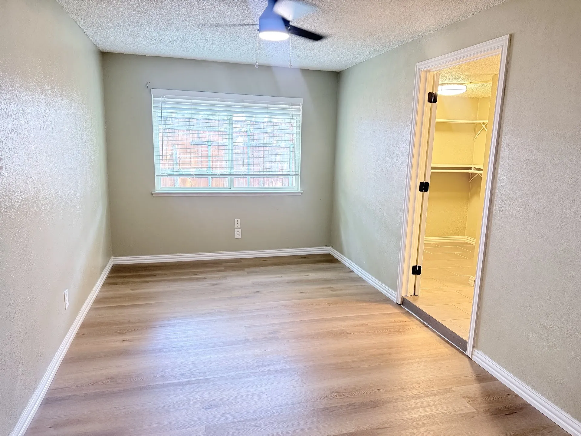 Single Family Residence For Rent in Dallas County , 2104 Sunrise Trail, Richardson, Texas 75081, 3 Bedroom, 2 Bathroom, 1 Garage spaces, 1,444 Sqft, built in 1970, mls#21354647, Real Estate Agent in Richardson, Homes For Rent in Dallas county, Homes For Rent in Richardson, Realtor in Richardson Texas, Real Estate Brokerage Independent Realty Texas, Luminita Cordes Realtor
