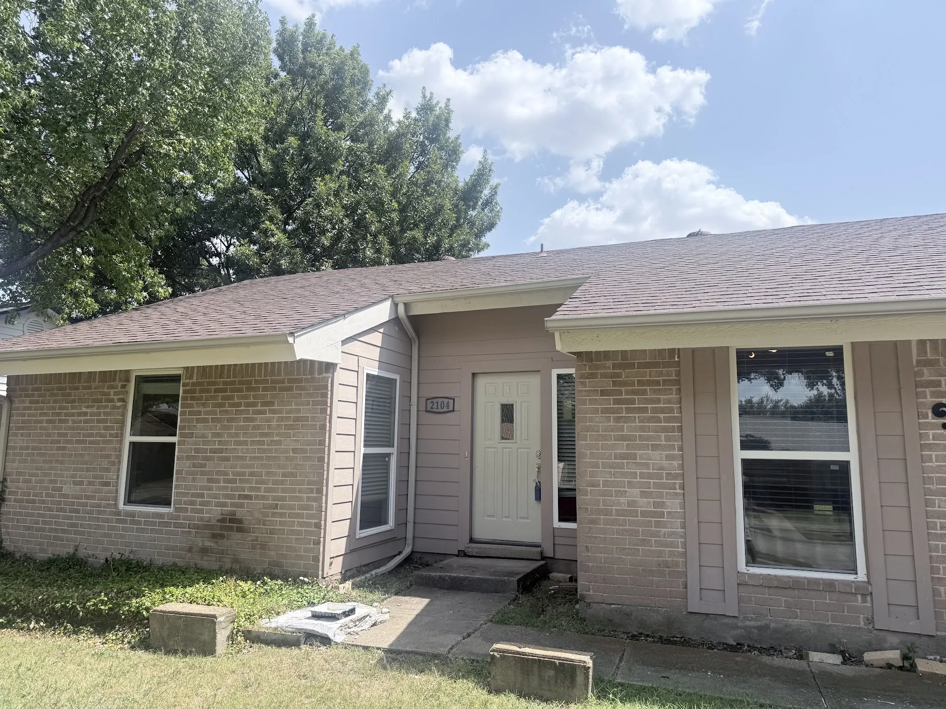 Single Family Residence For Rent in Dallas County , 2104 Sunrise Trail, Richardson, Texas 75081, 3 Bedroom, 2 Bathroom, 1 Garage spaces, 1,444 Sqft, built in 1970, mls#21354647, Real Estate Agent in Richardson, Homes For Rent in Dallas county, Homes For Rent in Richardson, Realtor in Richardson Texas, Real Estate Brokerage Independent Realty Texas, Luminita Cordes Realtor