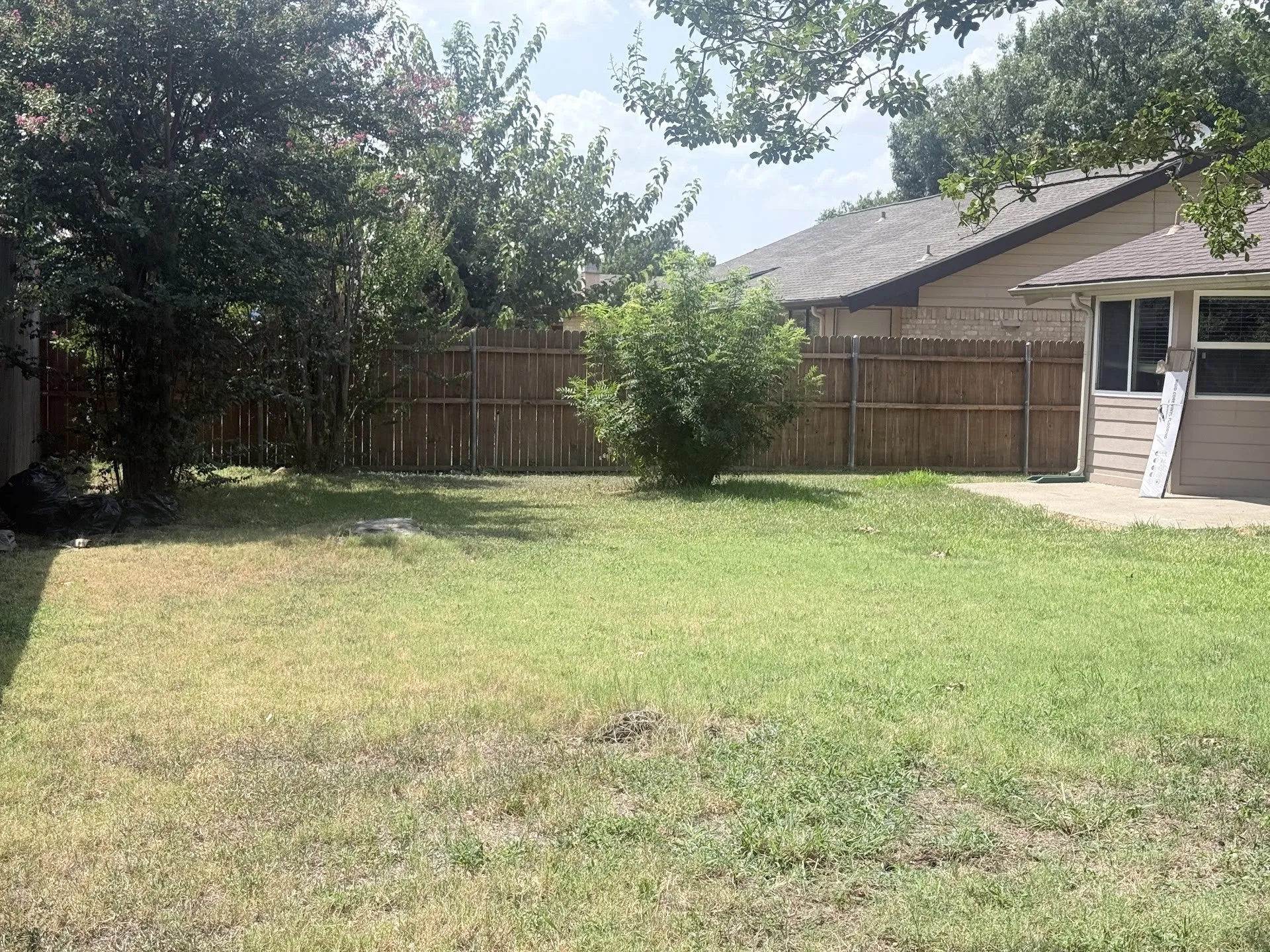 Single Family Residence For Rent in Dallas County , 2104 Sunrise Trail, Richardson, Texas 75081, 3 Bedroom, 2 Bathroom, 1 Garage spaces, 1,444 Sqft, built in 1970, mls#21354647, Real Estate Agent in Richardson, Homes For Rent in Dallas county, Homes For Rent in Richardson, Realtor in Richardson Texas, Real Estate Brokerage Independent Realty Texas, Luminita Cordes Realtor