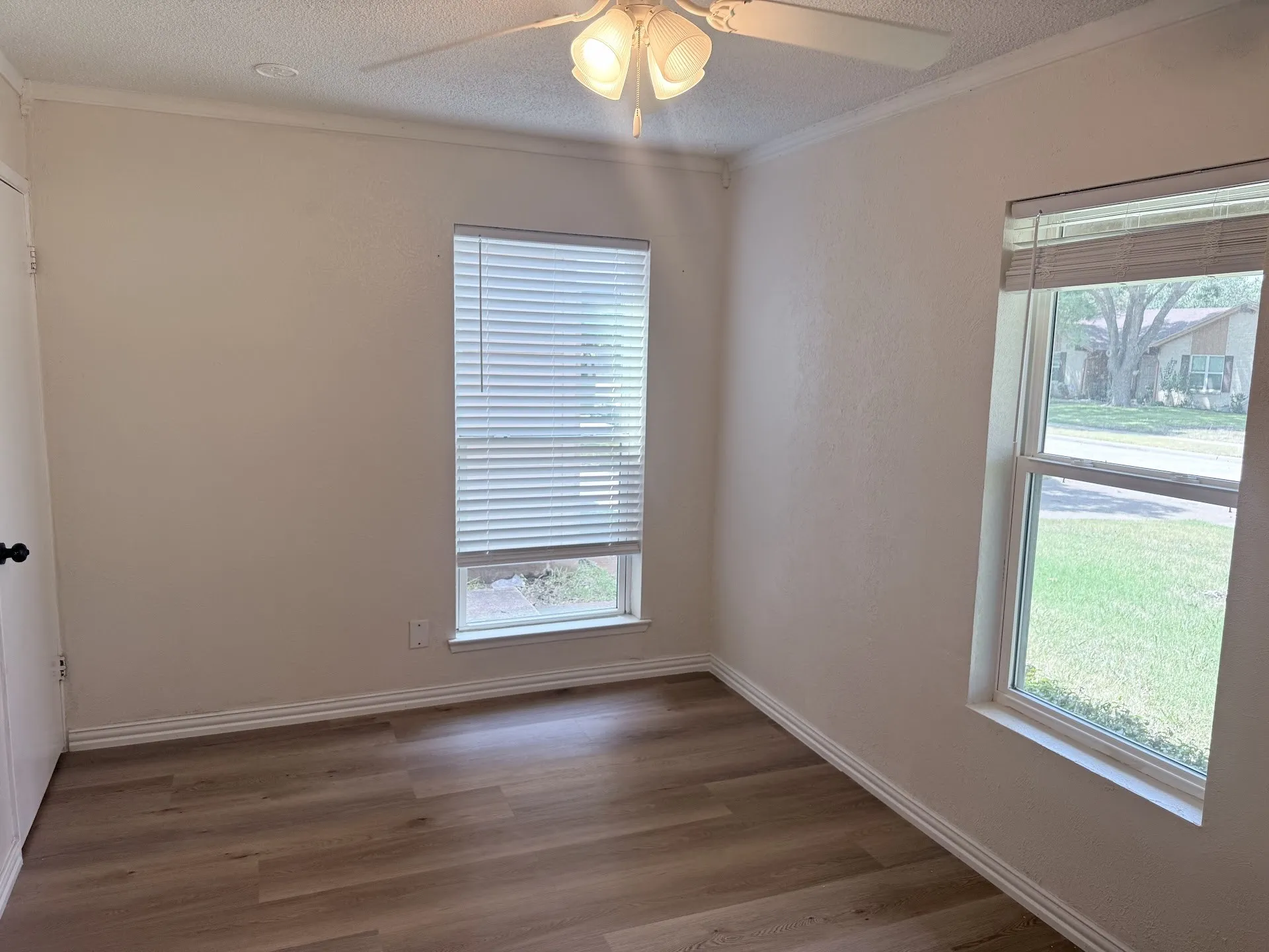 Single Family Residence For Rent in Dallas County , 2104 Sunrise Trail, Richardson, Texas 75081, 3 Bedroom, 2 Bathroom, 1 Garage spaces, 1,444 Sqft, built in 1970, mls#21354647, Real Estate Agent in Richardson, Homes For Rent in Dallas county, Homes For Rent in Richardson, Realtor in Richardson Texas, Real Estate Brokerage Independent Realty Texas, Luminita Cordes Realtor