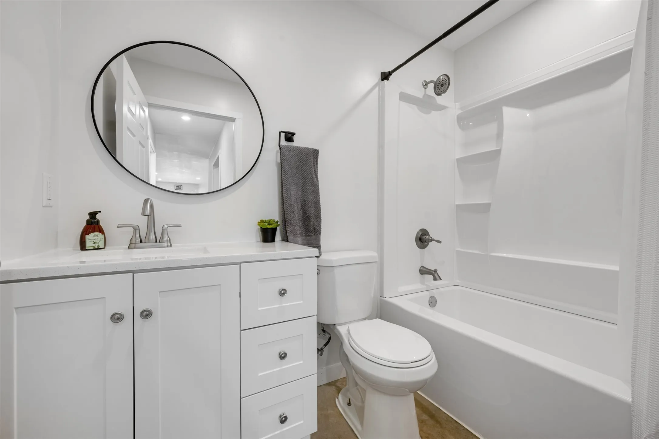 Downstairs Full Bathroom