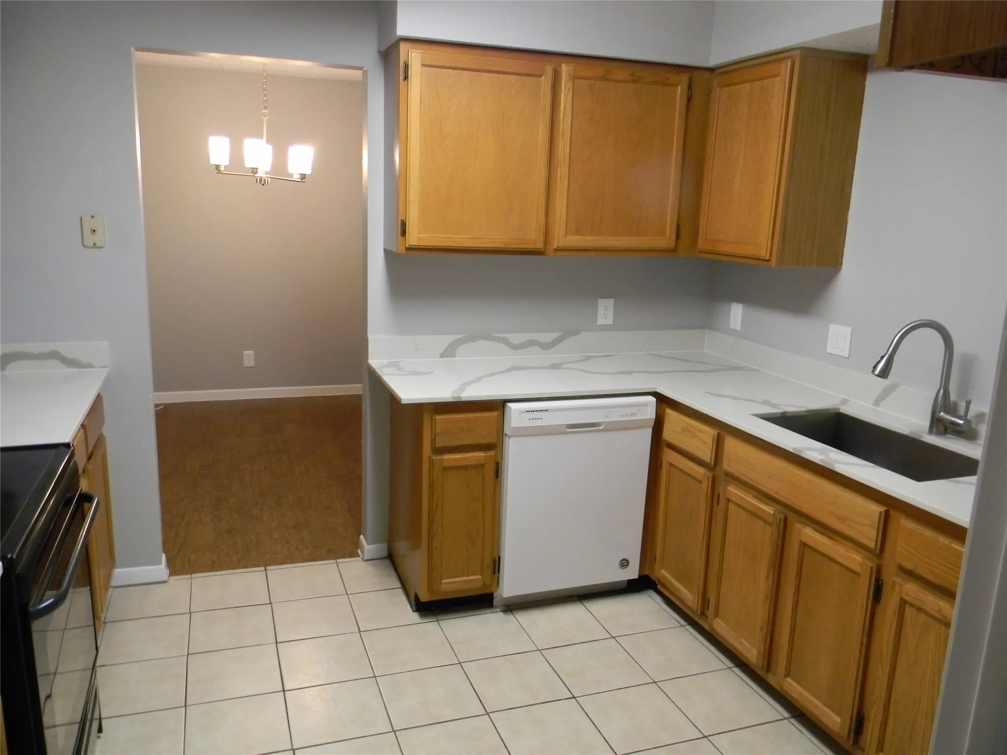 Duplex For Rent in Tarrant County , 6314 MARK Court, North Richland Hills, Texas 76182, 3 Bedroom, 2 Bathroom, 2 Garage spaces, 1,440 Sqft, built in 1986, mls#21354799, Real Estate Agent in North Richland Hills, Homes For Rent in Tarrant county, Homes For Rent in North Richland Hills, Realtor in North Richland Hills Texas, Real Estate Brokerage Independent Realty Texas, Luminita Cordes Realtor
