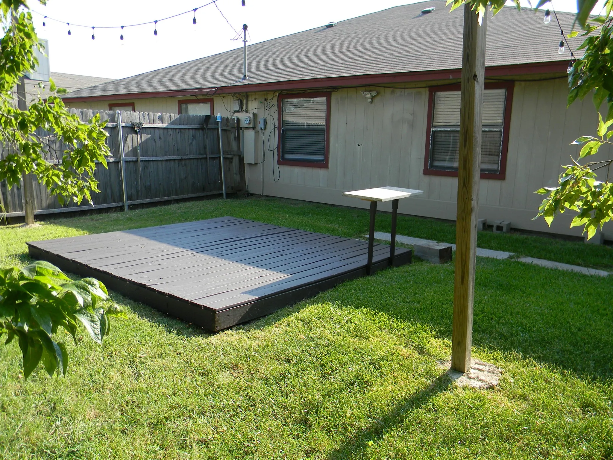 Duplex For Rent in Tarrant County , 6314 MARK Court, North Richland Hills, Texas 76182, 3 Bedroom, 2 Bathroom, 2 Garage spaces, 1,440 Sqft, built in 1986, mls#21354799, Real Estate Agent in North Richland Hills, Homes For Rent in Tarrant county, Homes For Rent in North Richland Hills, Realtor in North Richland Hills Texas, Real Estate Brokerage Independent Realty Texas, Luminita Cordes Realtor