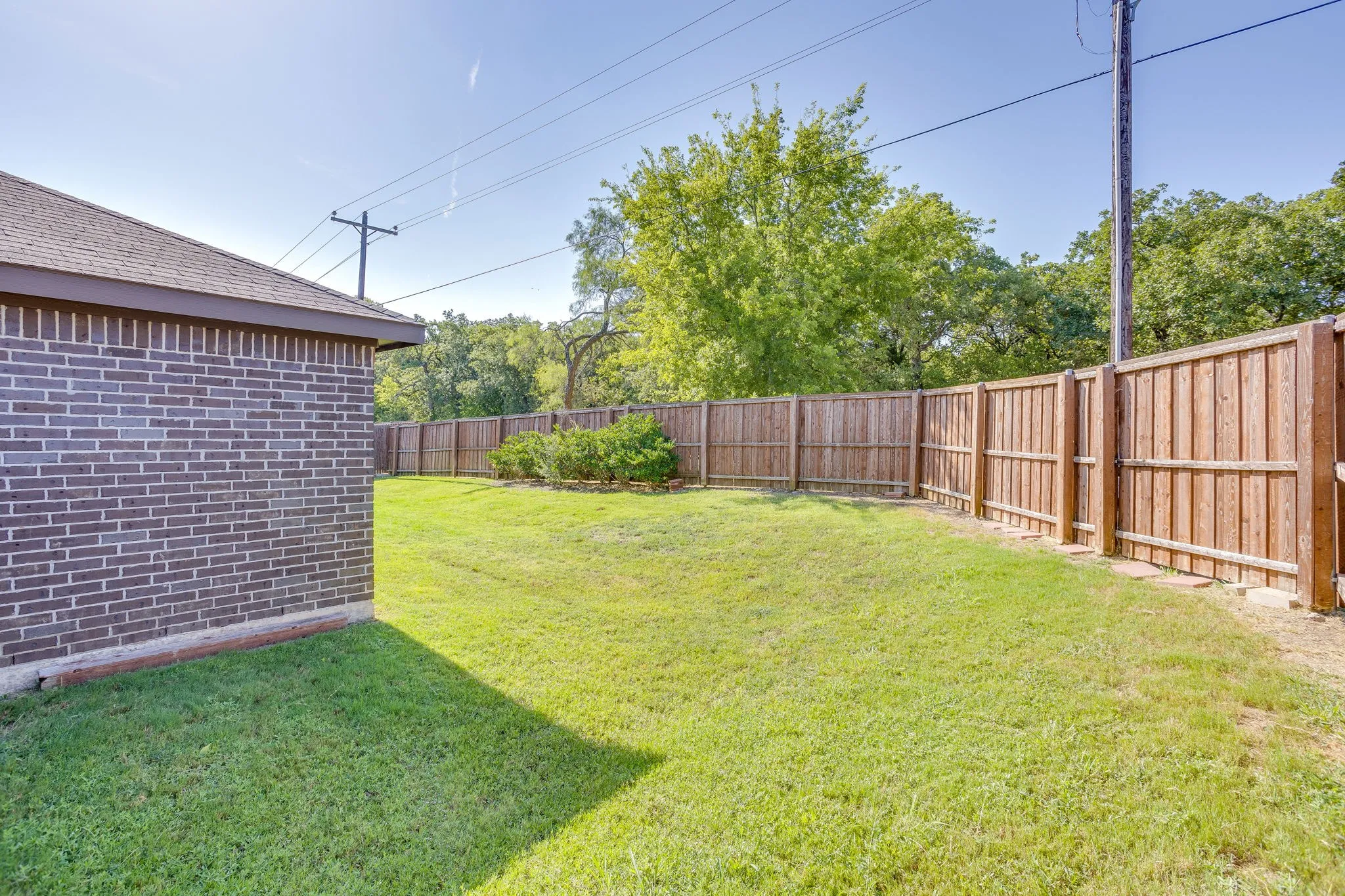 Single Family Residence For Sale in Johnson County , 1533 Grassy Meadows Drive, Burleson, Texas 76058, 4 Bedroom, 2 Bathroom, 2 Garage spaces, 1,870 Sqft, built in 2019, mls#21354797, Real Estate Agent in Burleson, Homes For Sale in Johnson county, Homes For Sale in Burleson, Realtor in Burleson Texas, Real Estate Brokerage Independent Realty Texas, Luminita Cordes Realtor